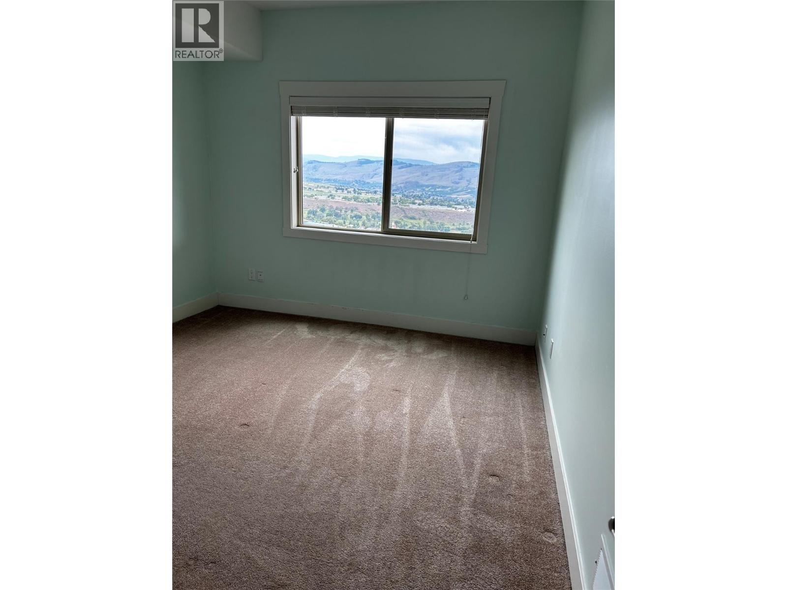 1040 Mt Revelstoke Place Unit# 15, Vernon, British Columbia  V1B 4E3 - Photo 11 - 10391394