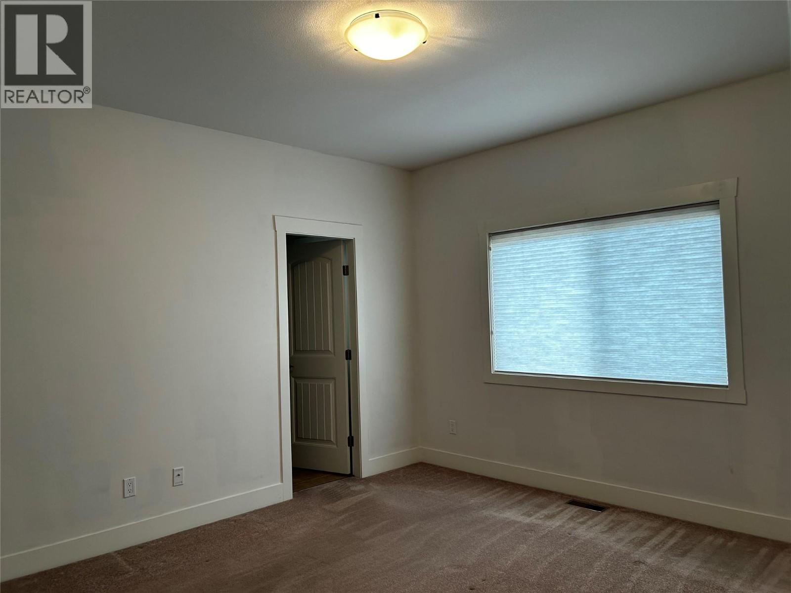 1040 Mt Revelstoke Place Unit# 15, Vernon, British Columbia  V1B 4E3 - Photo 13 - 10391394