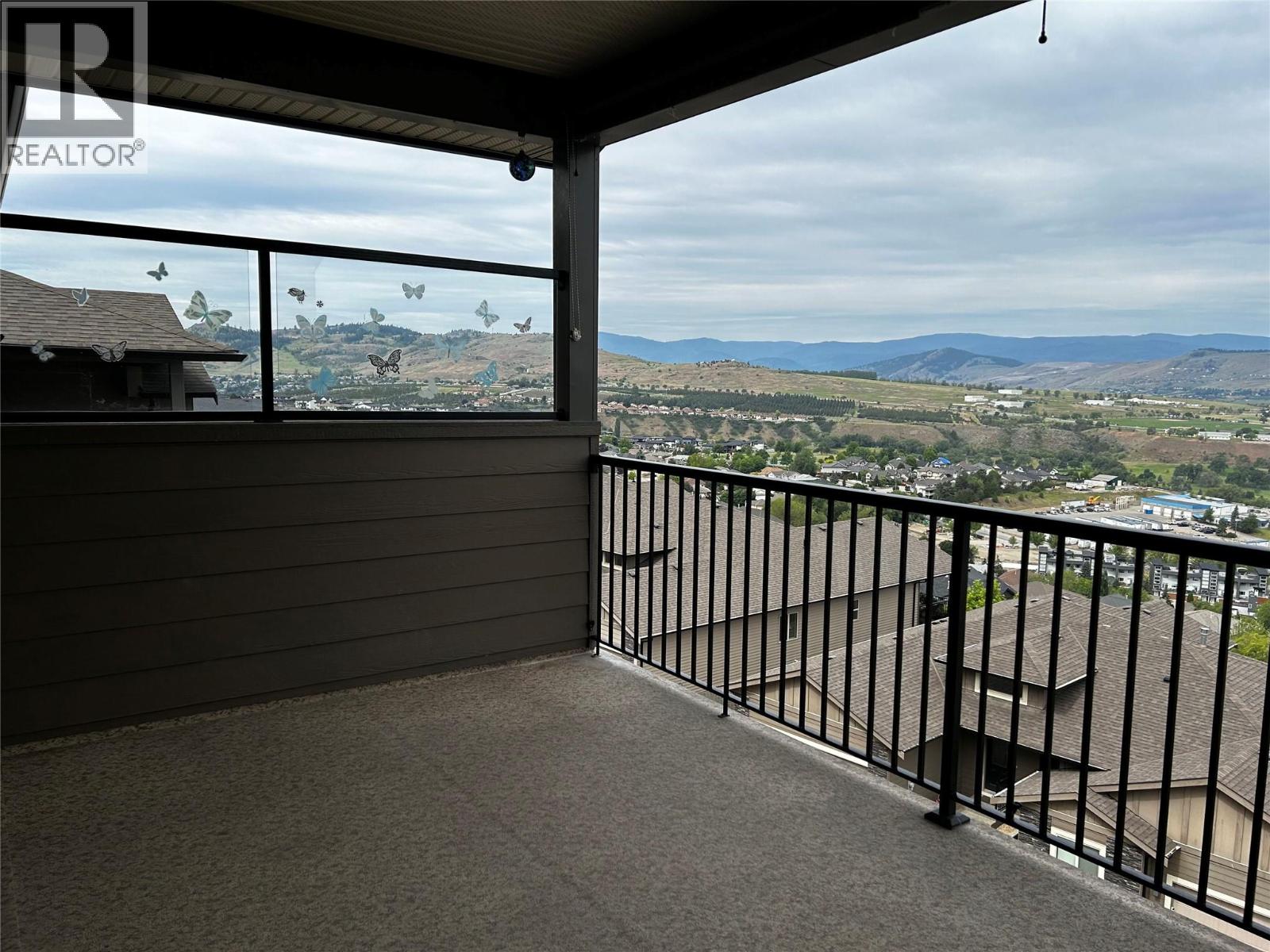 1040 Mt Revelstoke Place Unit# 15, Vernon, British Columbia  V1B 4E3 - Photo 8 - 10391394