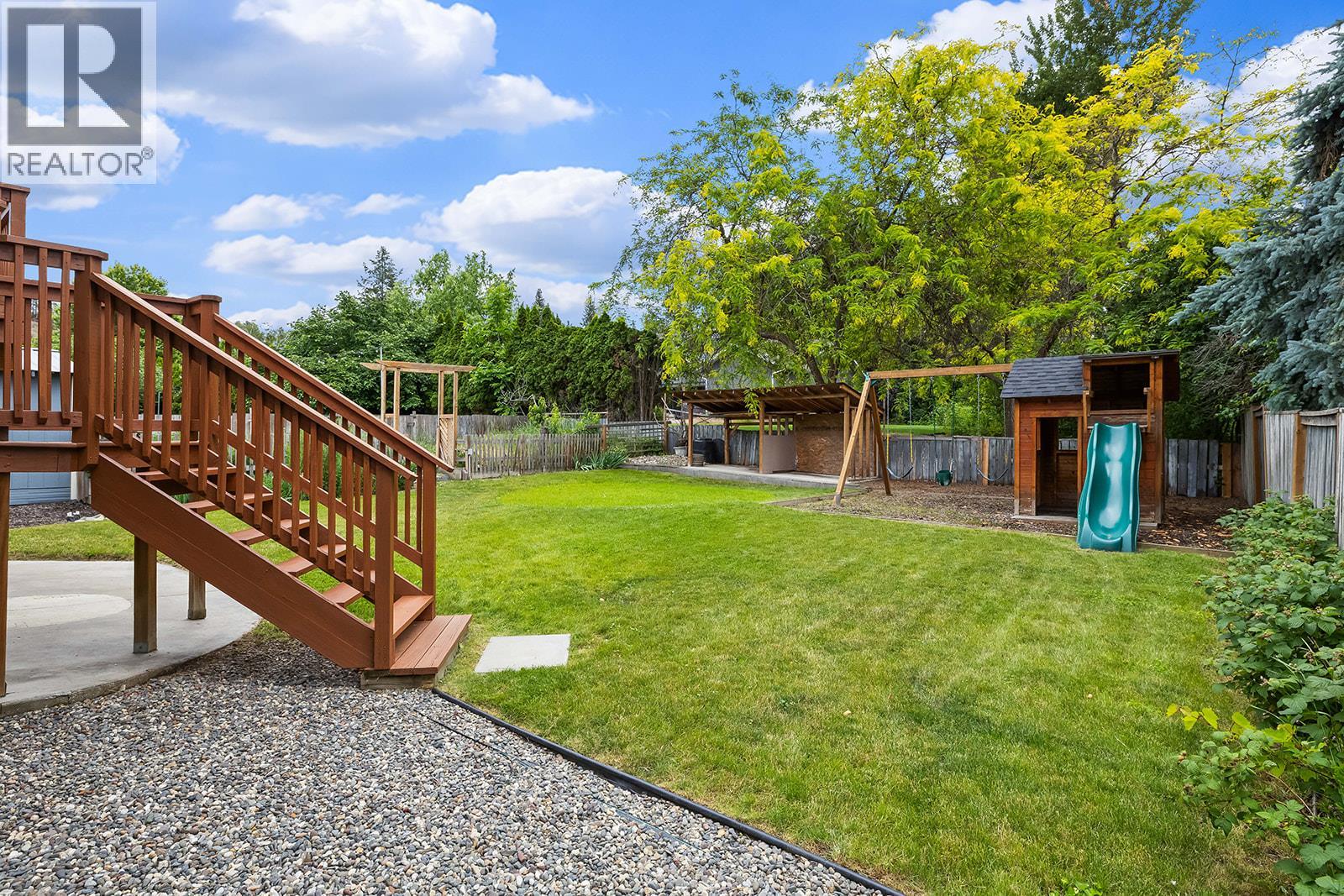 851 Hammer Avenue, Kelowna, British Columbia  V1W 2B7 - Photo 5 - 10391585