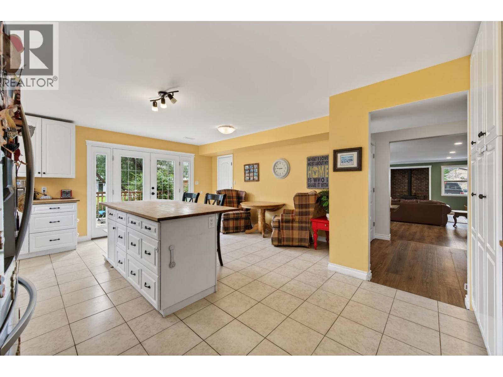 1260 Thompson Court, Kamloops, British Columbia  V0K 2J0 - Photo 13 - 10391465