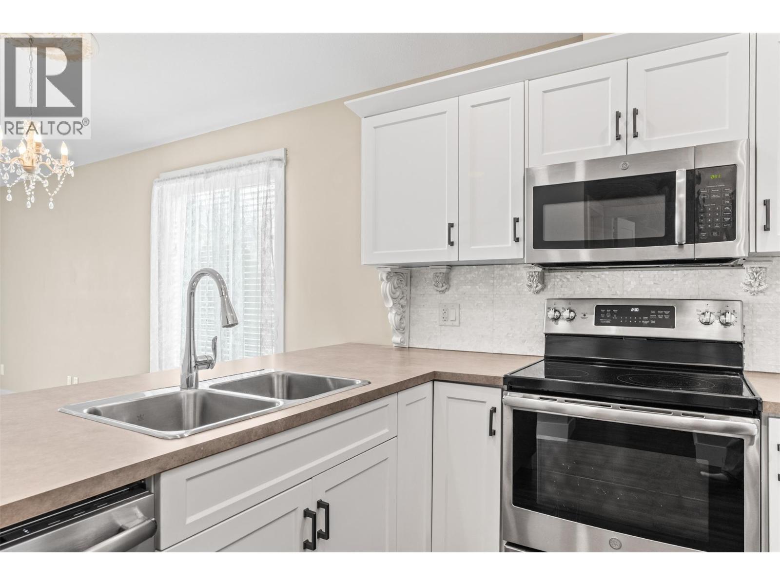 2100 55 Avenue Unit# 66, Vernon, British Columbia  V1T 9Y6 - Photo 6 - 10391456