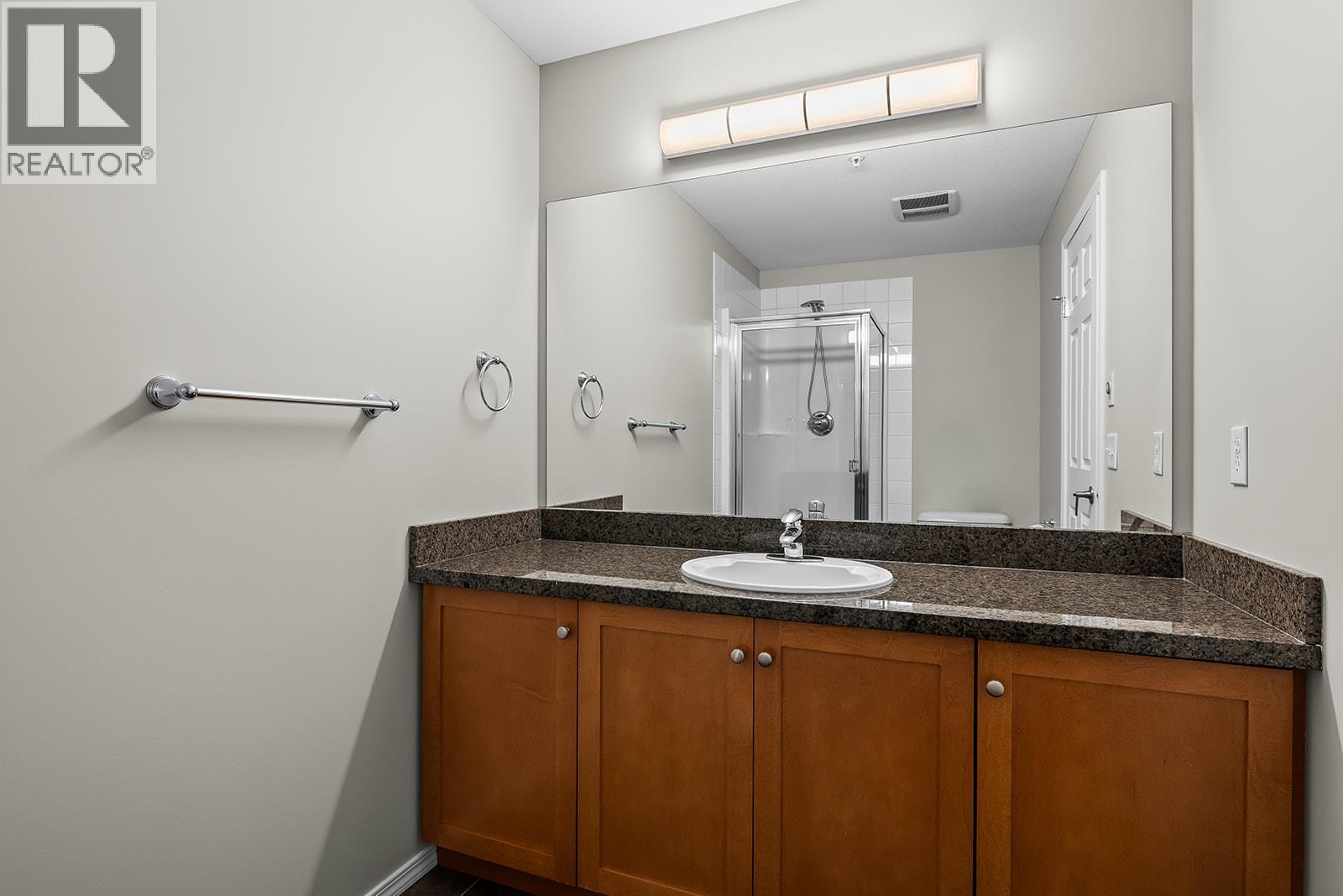 1873 Country Club Drive Unit# 2221, Kelowna, British Columbia  V1V 2W6 - Photo 27 - 10391123
