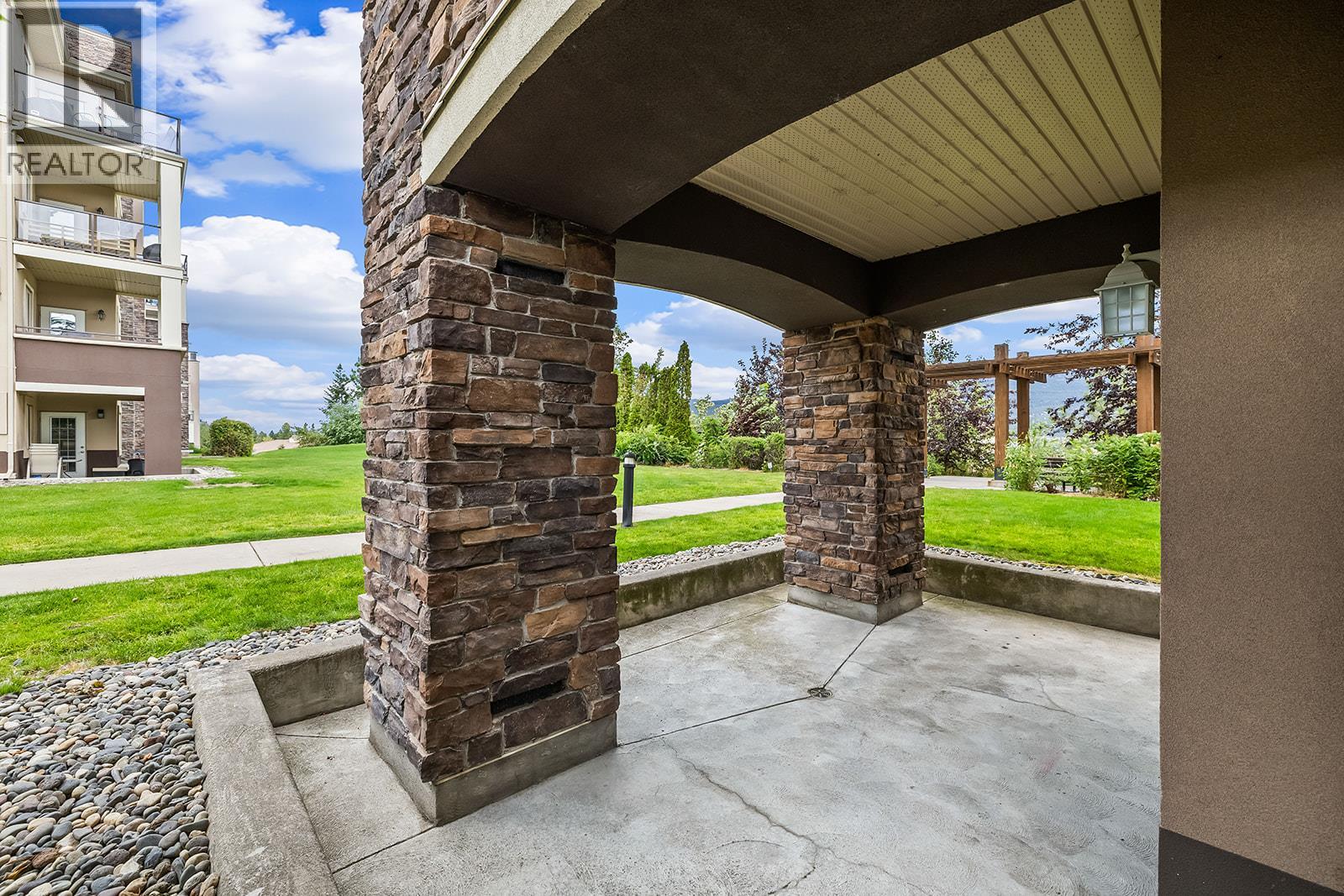 1873 Country Club Drive Unit# 2221, Kelowna, British Columbia  V1V 2W6 - Photo 32 - 10391123