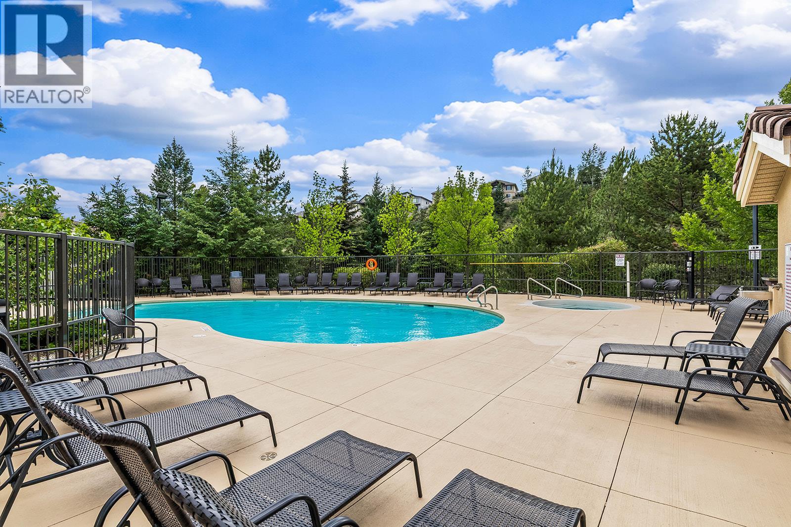 1873 Country Club Drive Unit# 2221, Kelowna, British Columbia  V1V 2W6 - Photo 38 - 10391123
