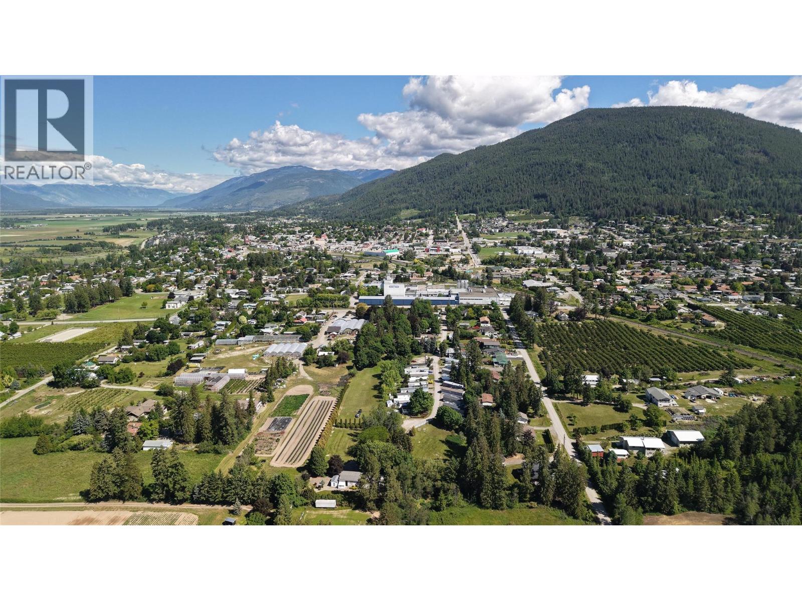 1409 Erickson Road, Creston, British Columbia  V0B 1G1 - Photo 23 - 10390771