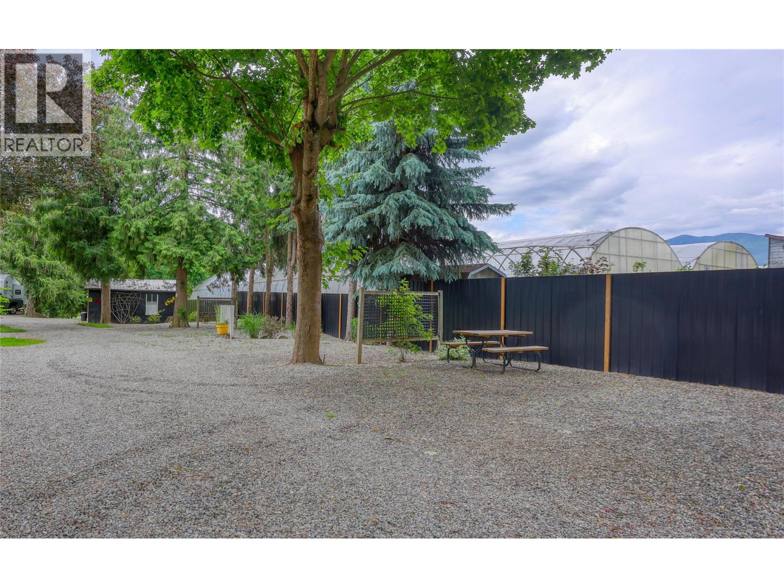 1409 Erickson Road, Creston, British Columbia  V0B 1G1 - Photo 41 - 10390771