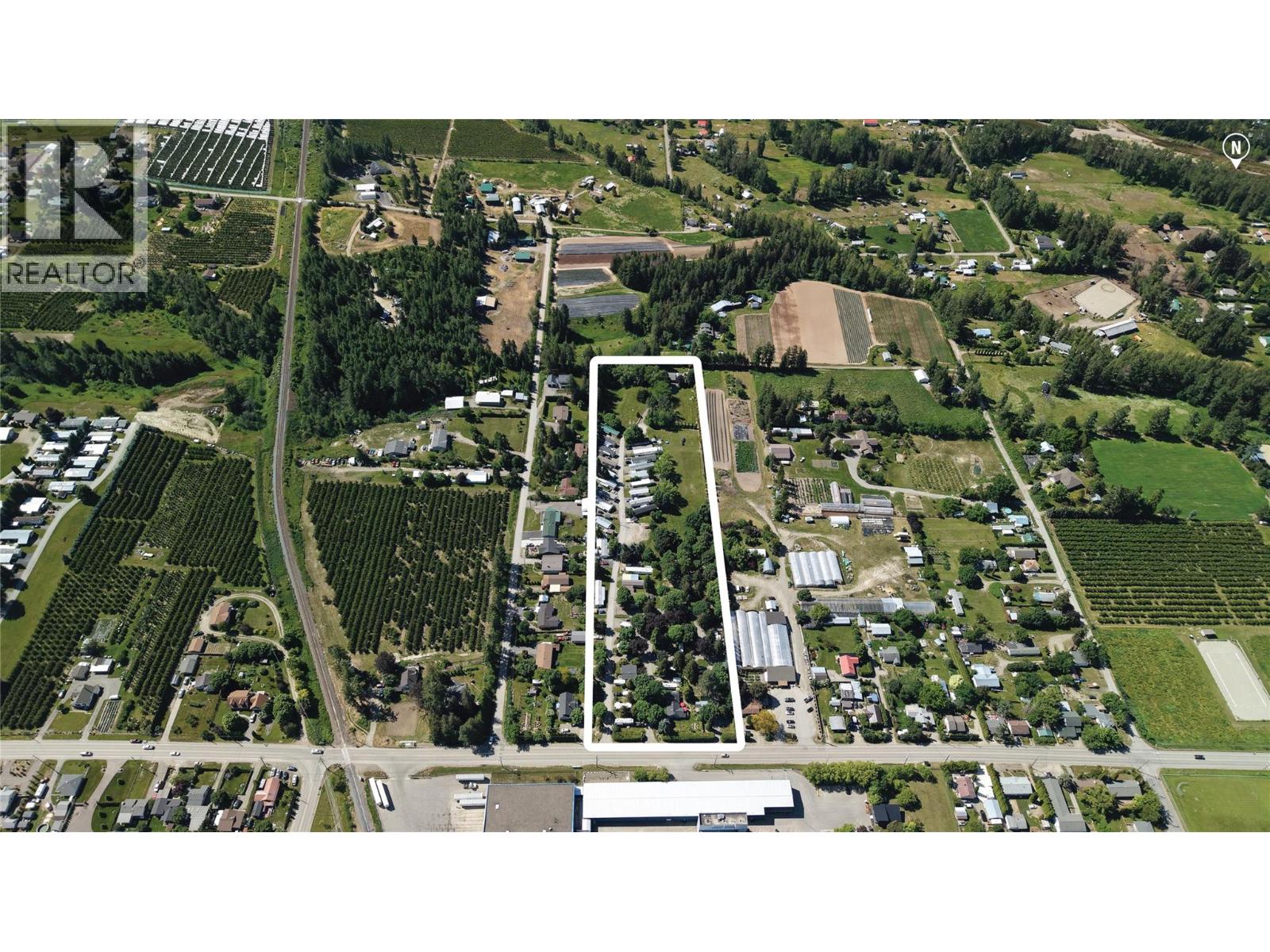 1409 Erickson Road, Creston, British Columbia  V0B 1G1 - Photo 5 - 10390771