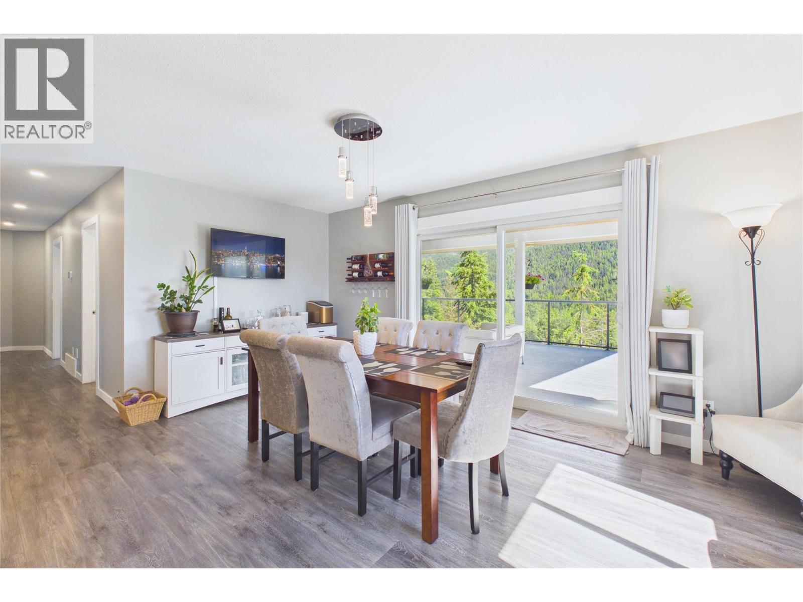 6210 33 Highway E, Kelowna, British Columbia  V1P 1H8 - Photo 18 - 10389893