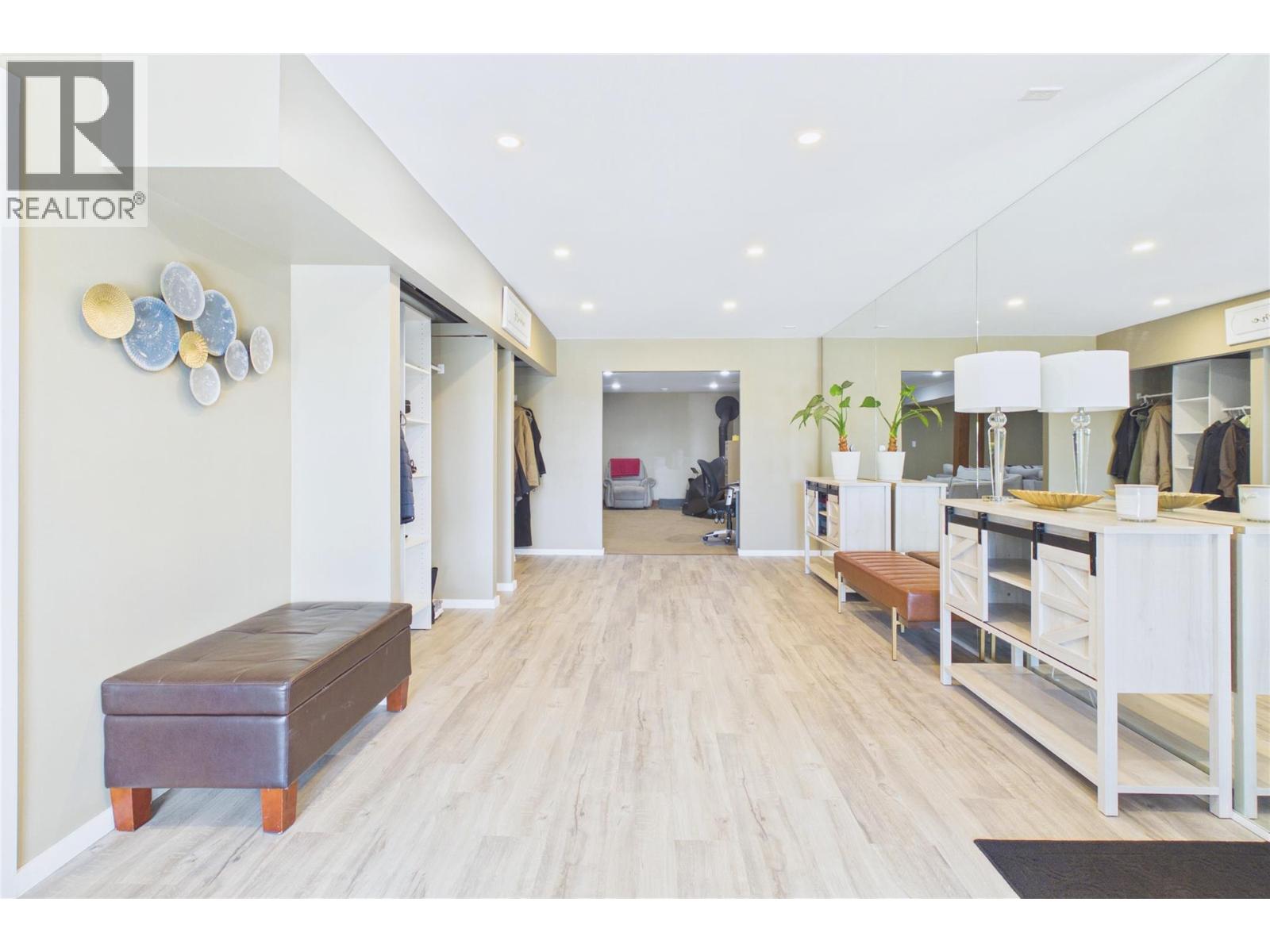 6210 33 Highway E, Kelowna, British Columbia  V1P 1H8 - Photo 40 - 10389893