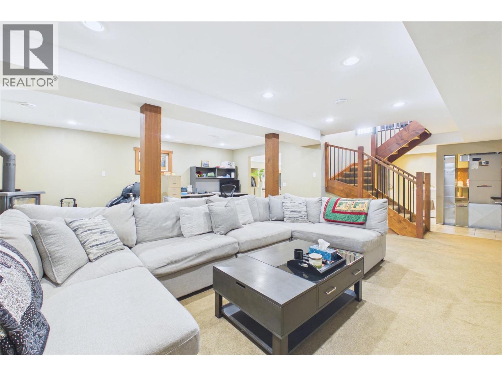 6210 33 Highway E, Kelowna, British Columbia  V1P 1H8 - Photo 54 - 10389893