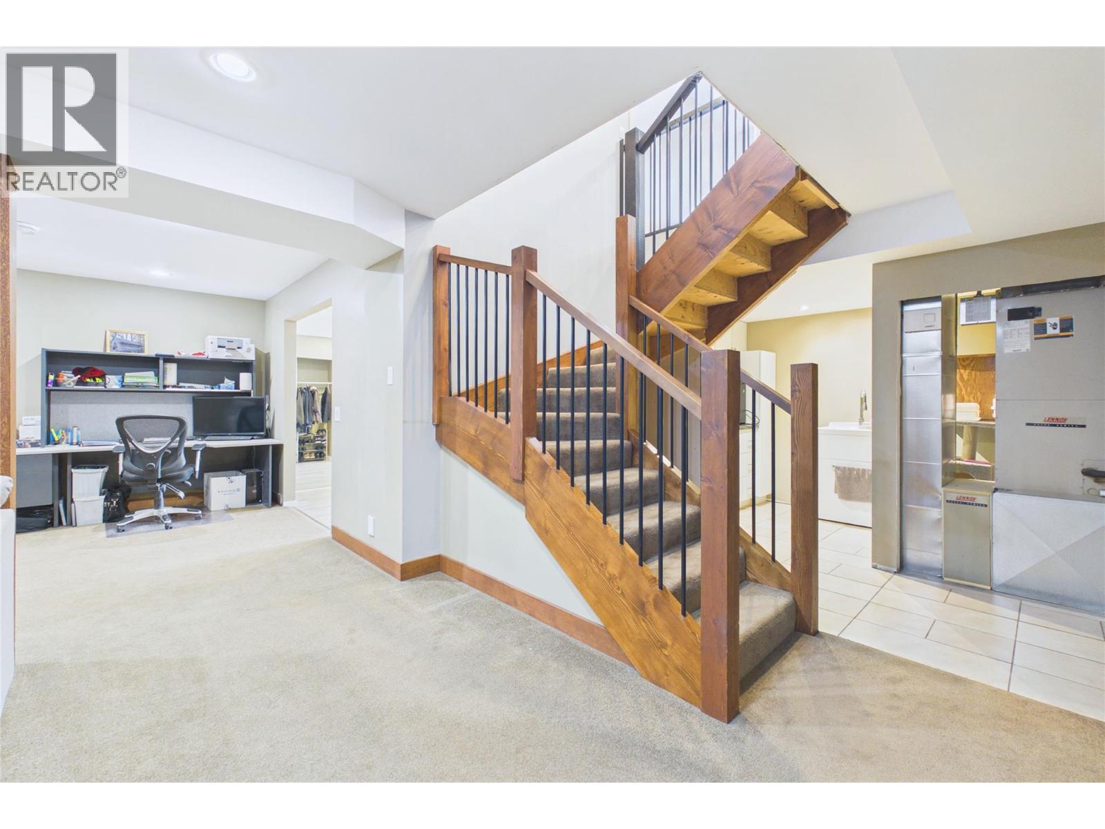 6210 33 Highway E, Kelowna, British Columbia  V1P 1H8 - Photo 55 - 10389893