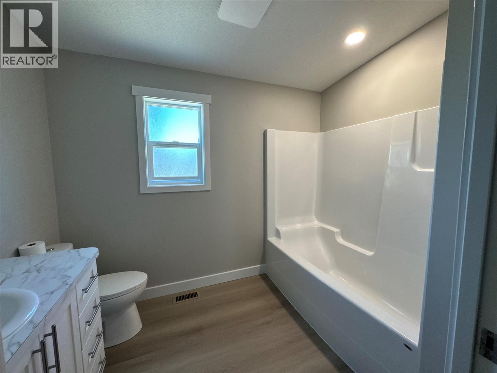 7932 Alpine Road, Kelowna, British Columbia  V1Z 3V4 - Photo 19 - 10391448
