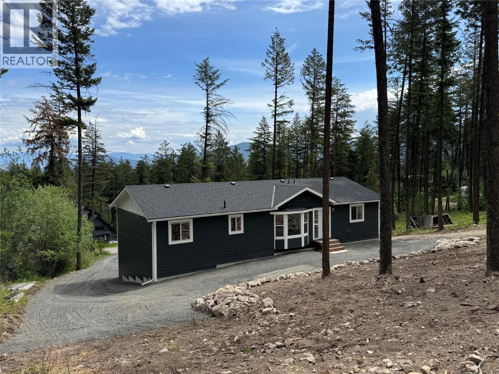 7932 Alpine Road, Kelowna, British Columbia  V1Z 3V4 - Photo 2 - 10391448