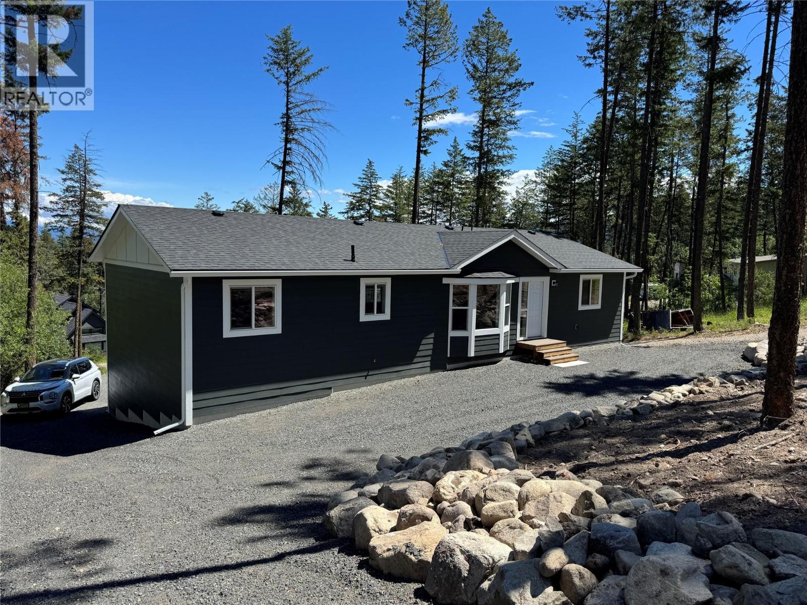 7932 Alpine Road, Kelowna, British Columbia  V1Z 3V4 - Photo 3 - 10391448