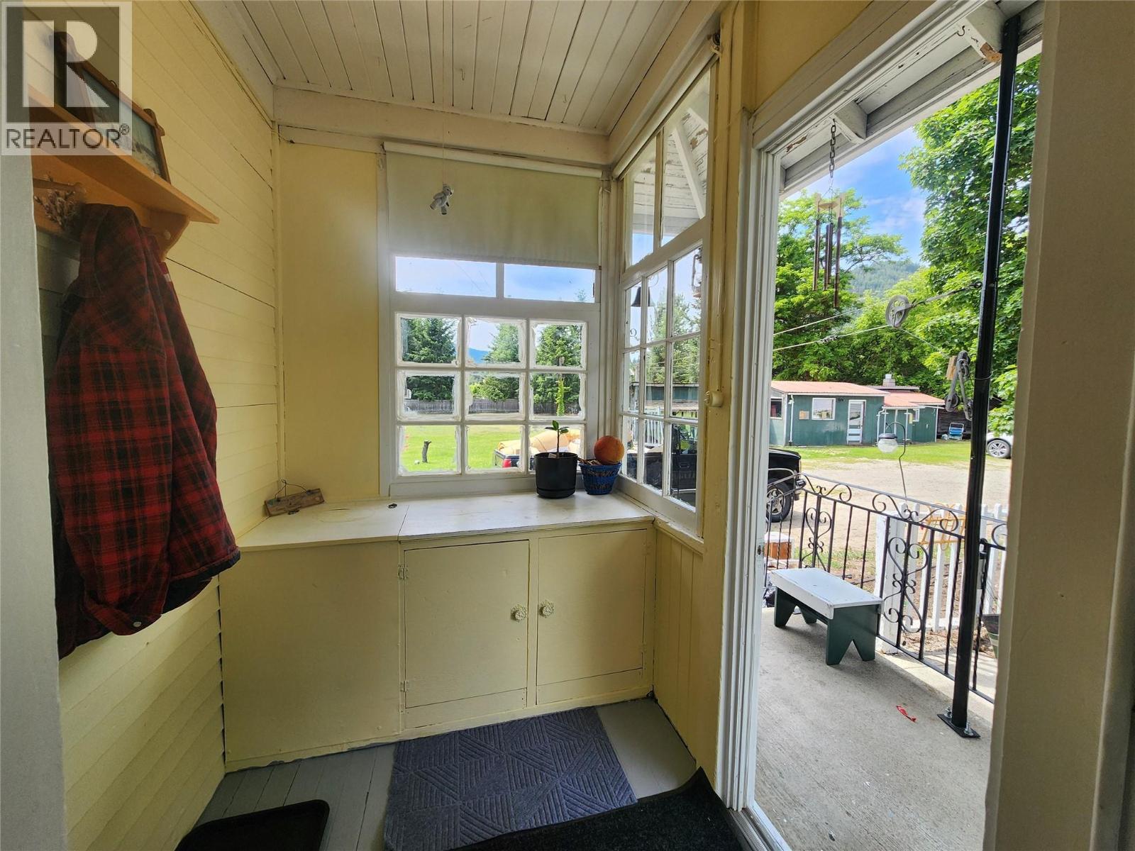 3130 Hardy Mountain Road, Grand Forks, British Columbia  V0H 1H2 - Photo 20 - 10389253
