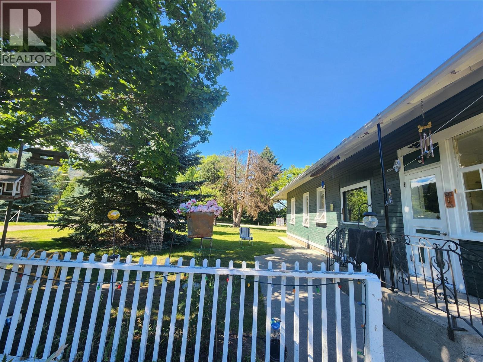 3130 Hardy Mountain Road, Grand Forks, British Columbia  V0H 1H2 - Photo 23 - 10389253