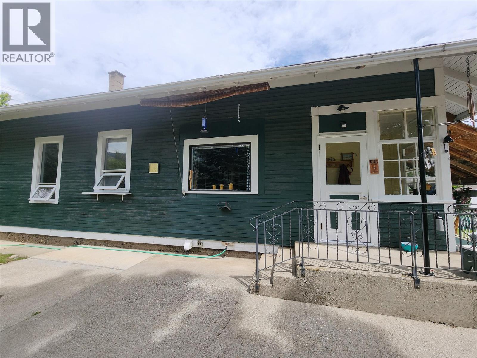 3130 Hardy Mountain Road, Grand Forks, British Columbia  V0H 1H2 - Photo 24 - 10389253