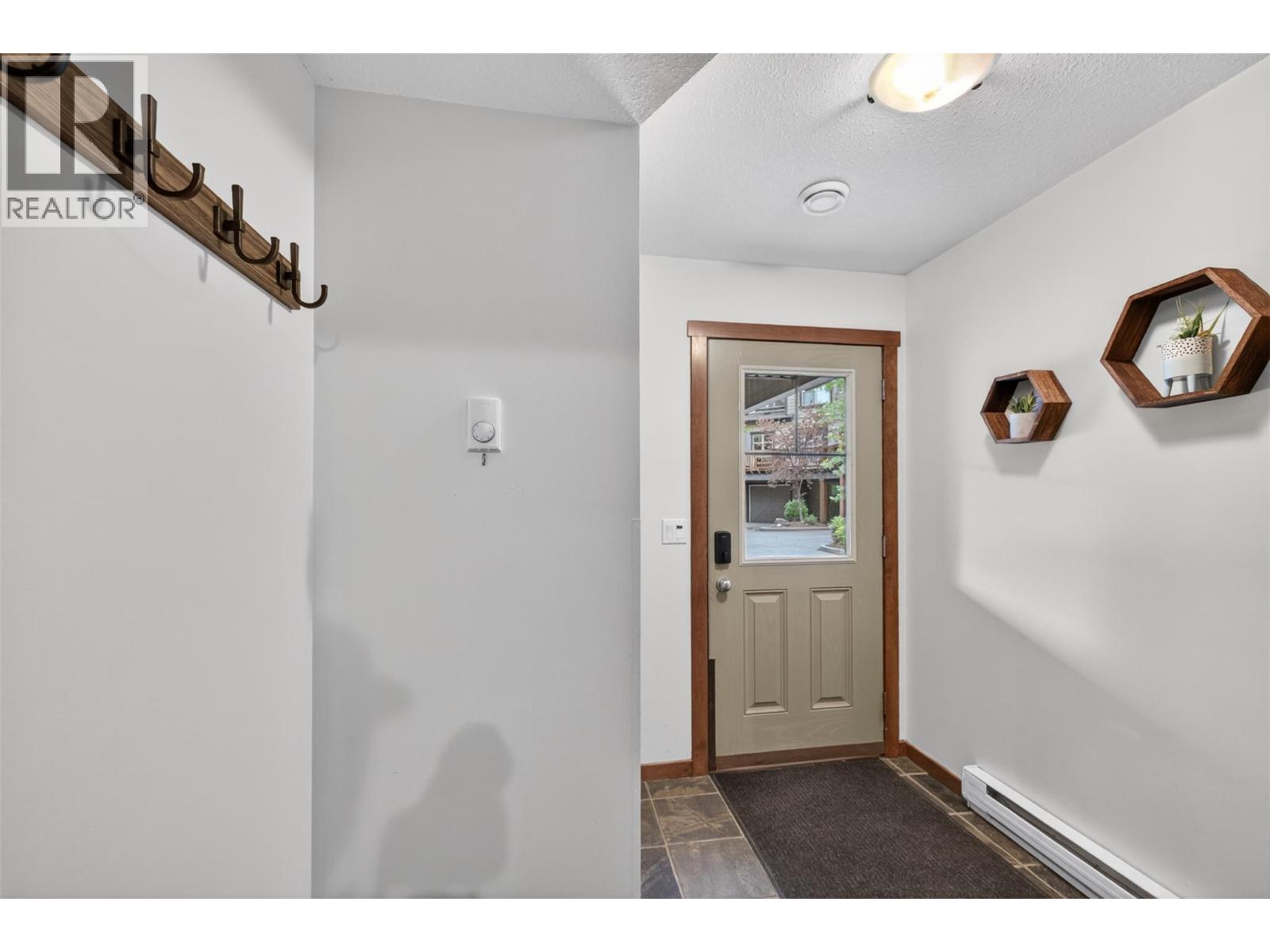 1000 9th Street Unit# 41, Invermere, British Columbia  V0A 1K4 - Photo 4 - 10391462