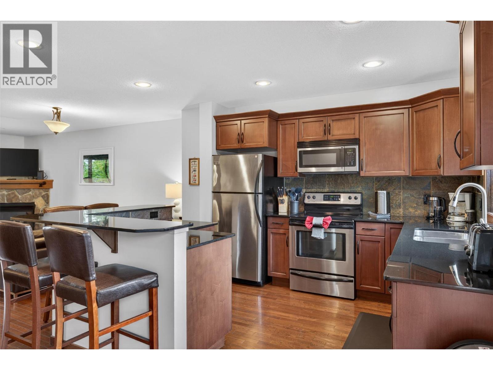 1000 9th Street Unit# 41, Invermere, British Columbia  V0A 1K4 - Photo 5 - 10391462