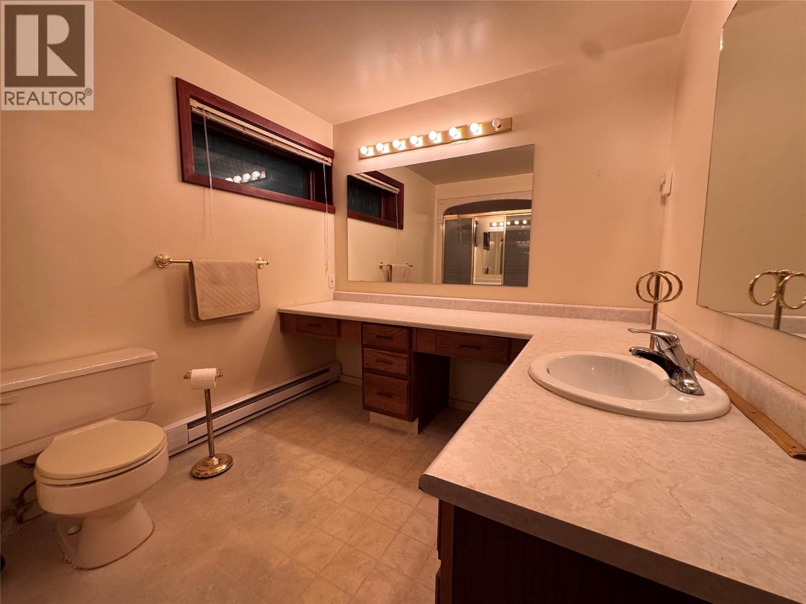 5007 Fairmont Close, Fairmont Hot Springs, British Columbia  V0B 1L1 - Photo 21 - 10391401