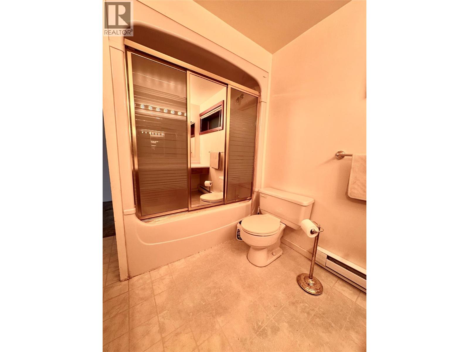 5007 Fairmont Close, Fairmont Hot Springs, British Columbia  V0B 1L1 - Photo 22 - 10391401
