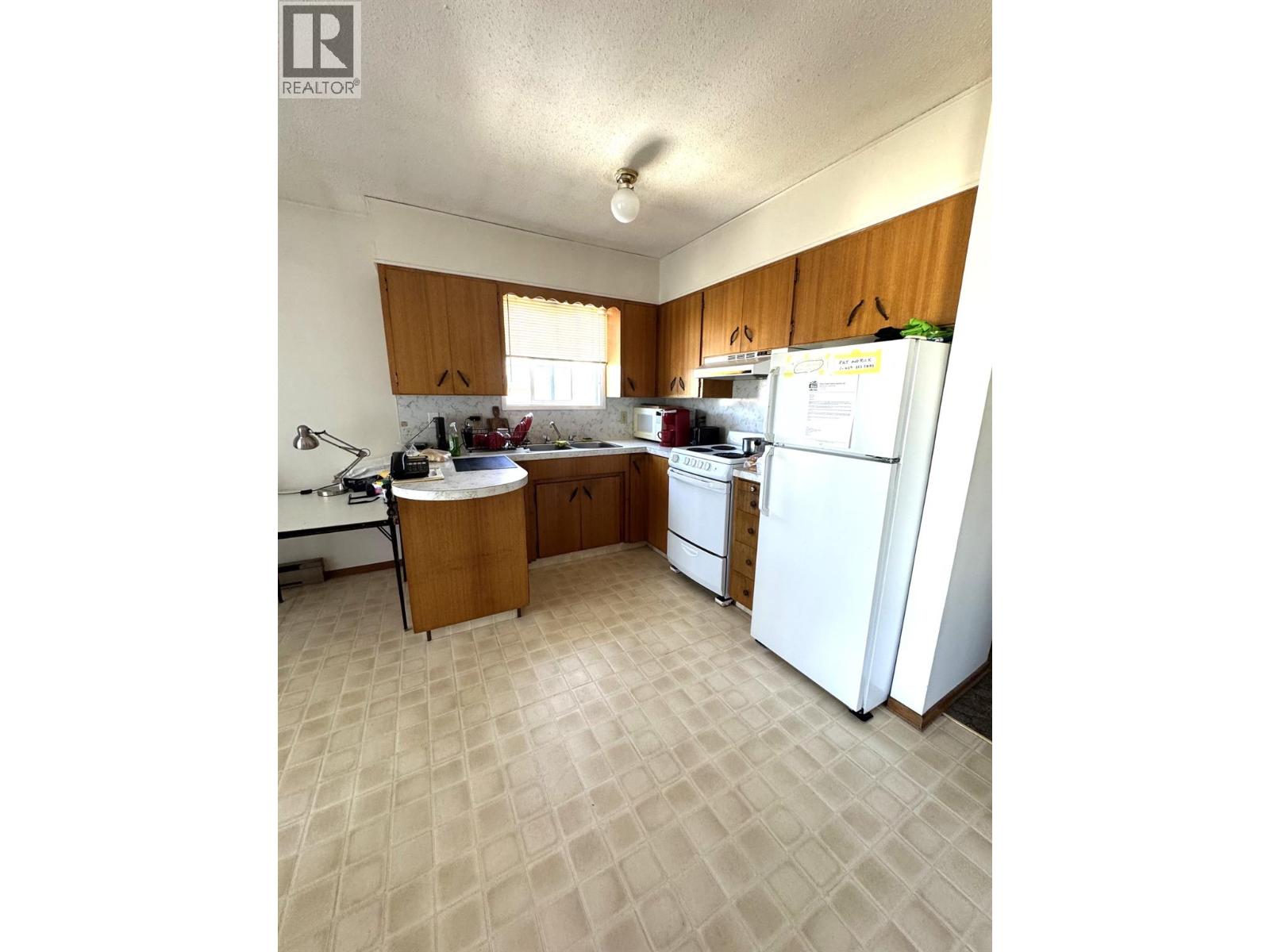 1803 4th Street N, Cranbrook, British Columbia  V1C 3L9 - Photo 13 - 10391447