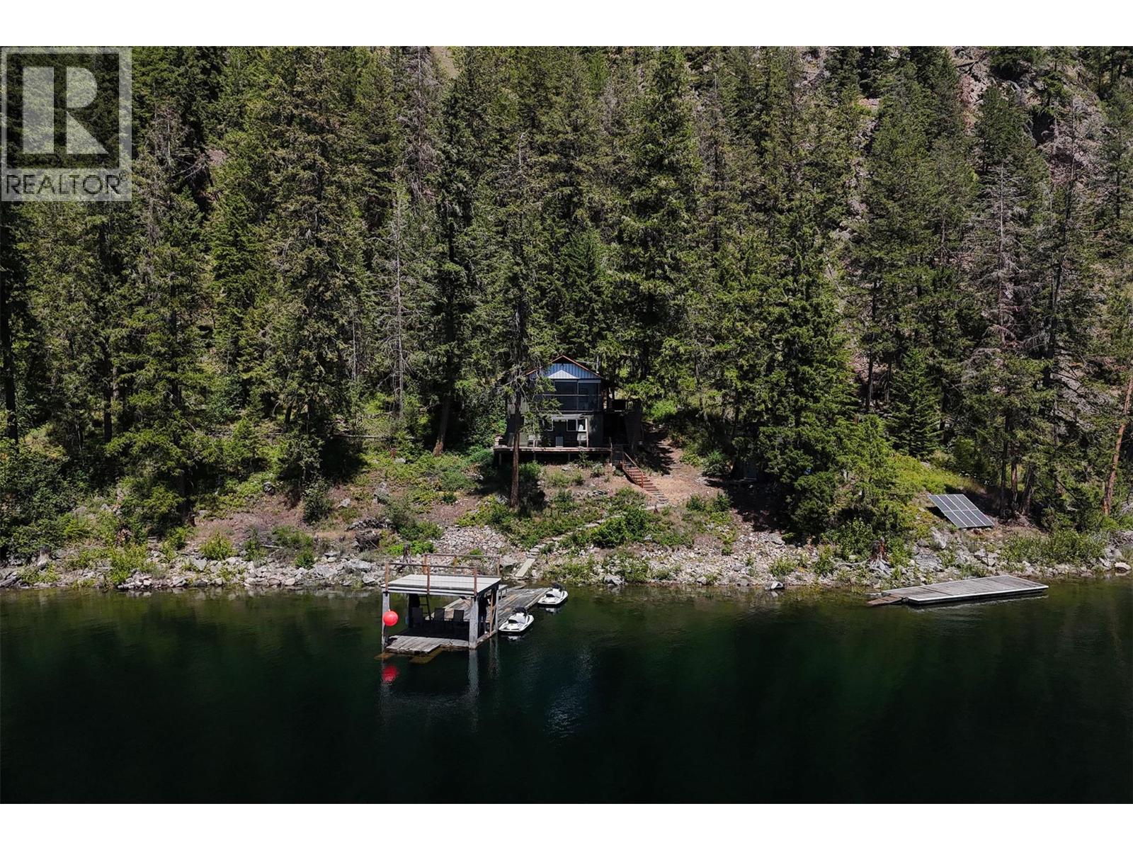 3872 Point Road, Chase, British Columbia  V0E 1M0 - Photo 3 - 10391606