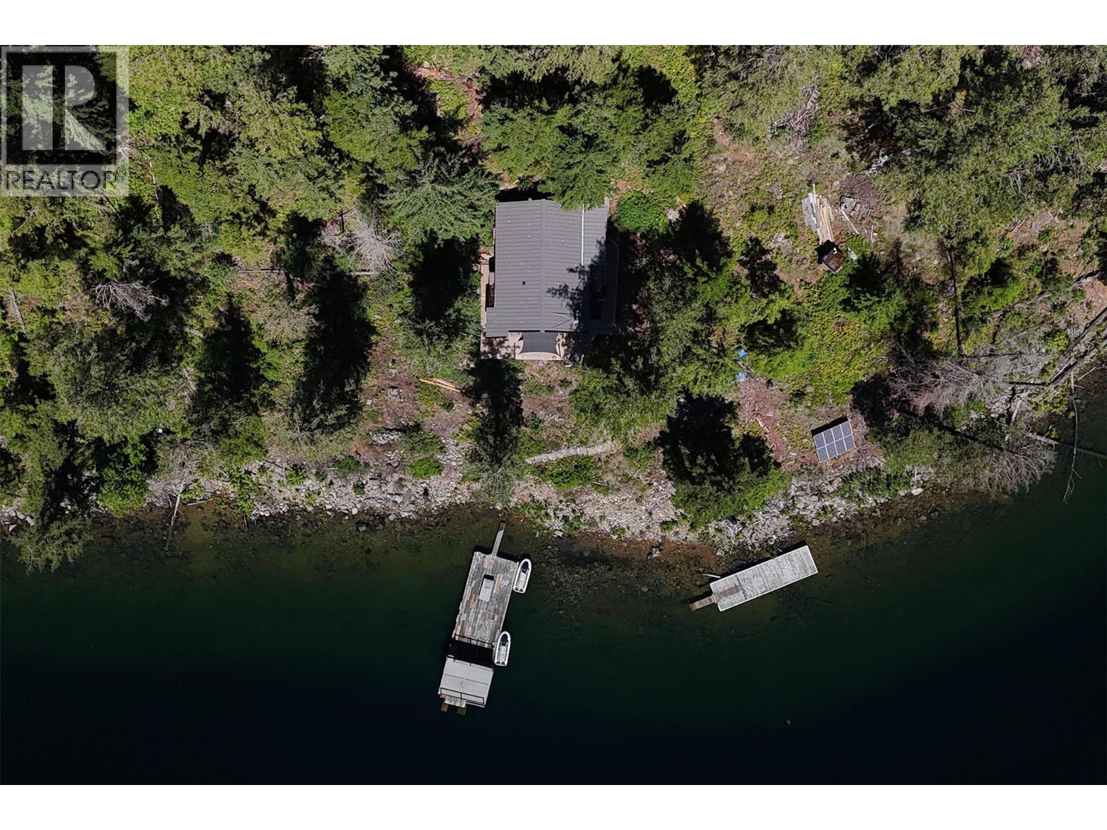 3872 Point Road, Chase, British Columbia  V0E 1M0 - Photo 7 - 10391606