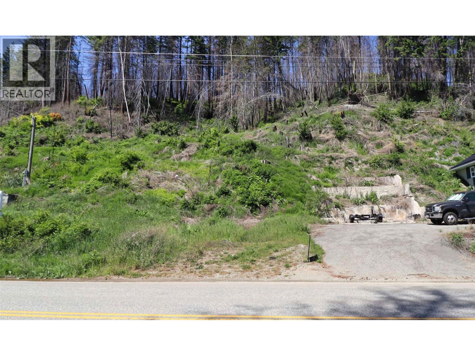 5185 Squilax Anglemont Road, Celista, British Columbia  V0E 1M6 - Photo 11 - 10390856