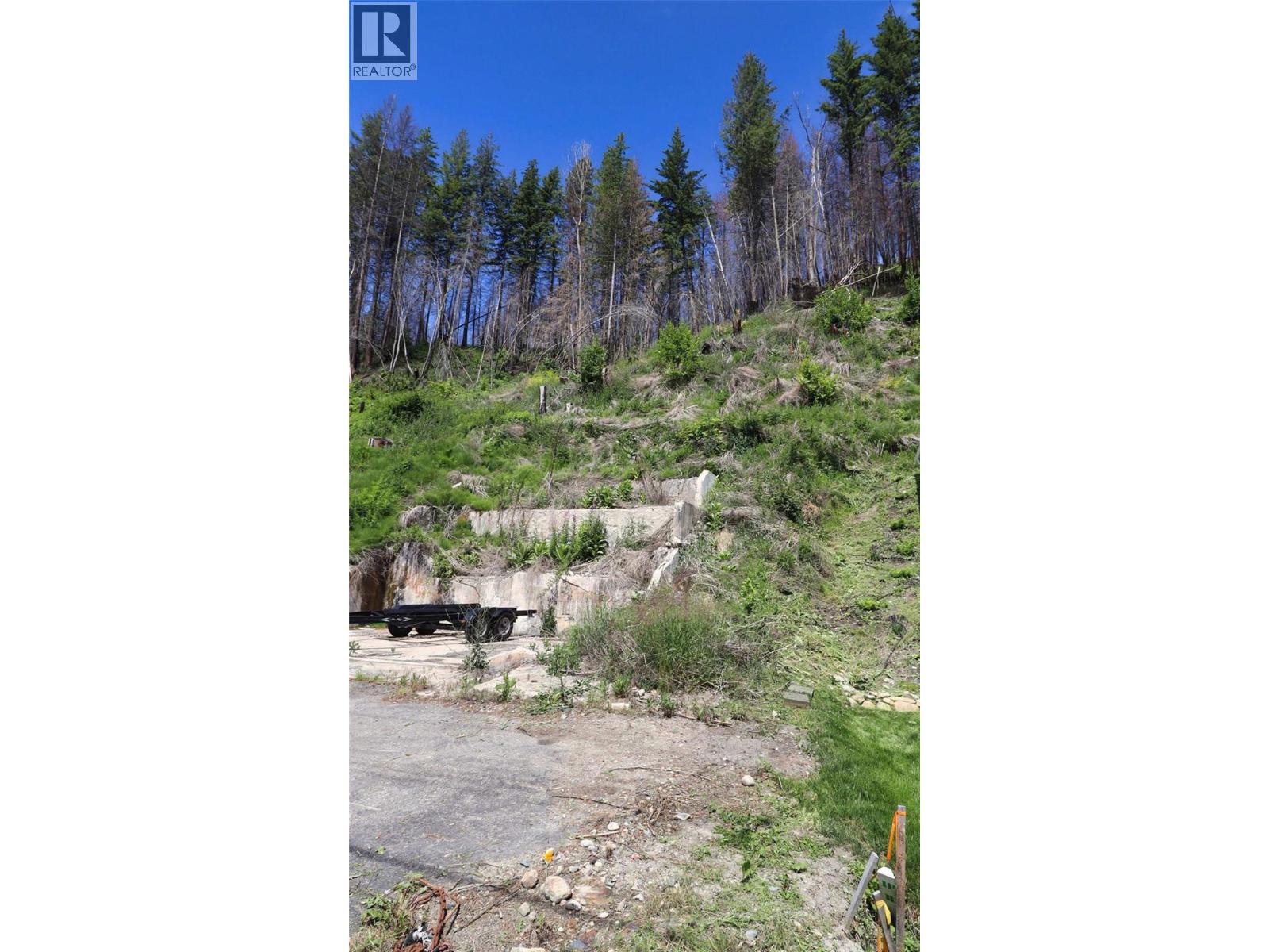 5185 Squilax Anglemont Road, Celista, British Columbia  V0E 1M6 - Photo 14 - 10390856