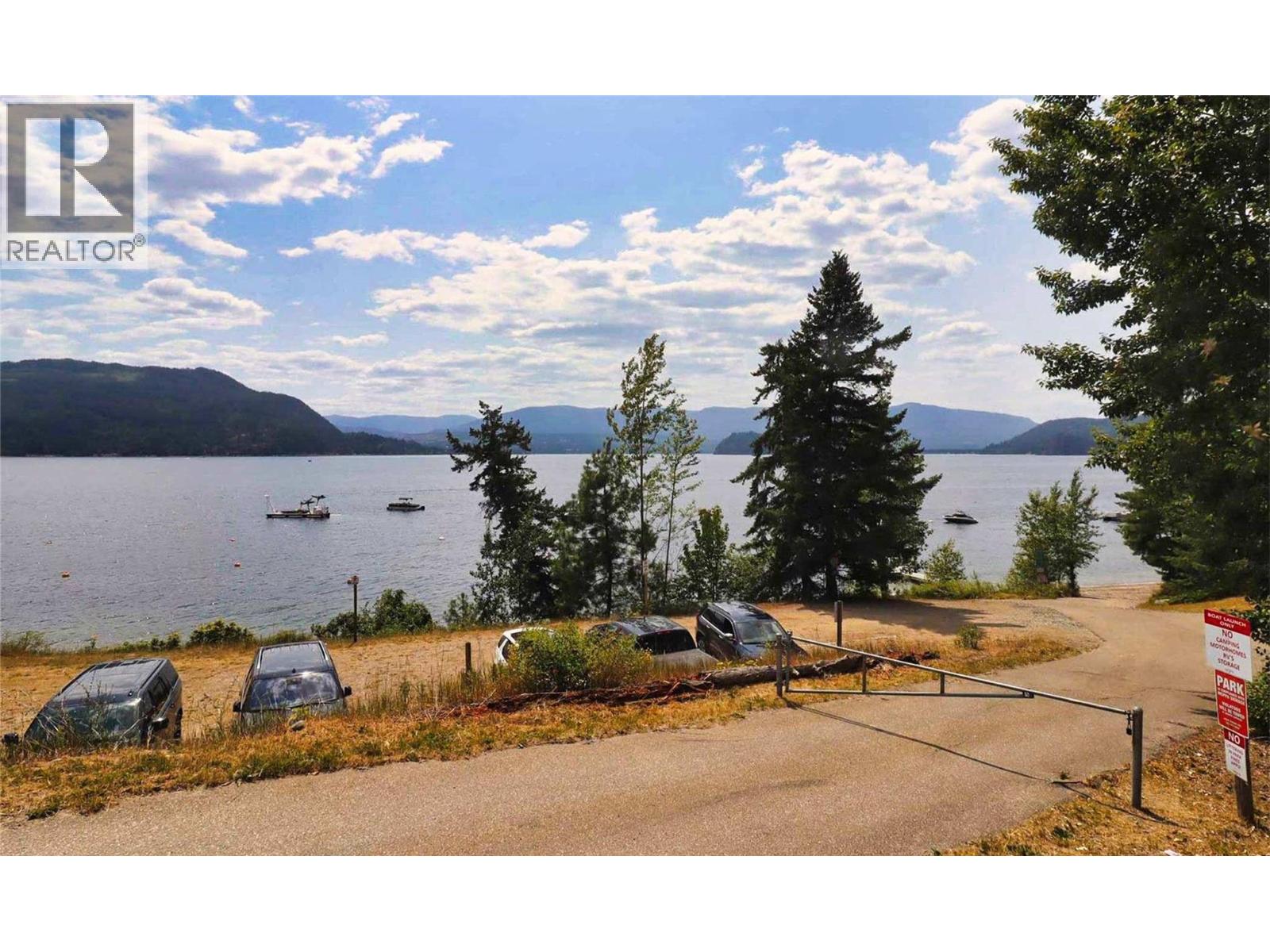 5185 Squilax Anglemont Road, Celista, British Columbia  V0E 1M6 - Photo 27 - 10390856