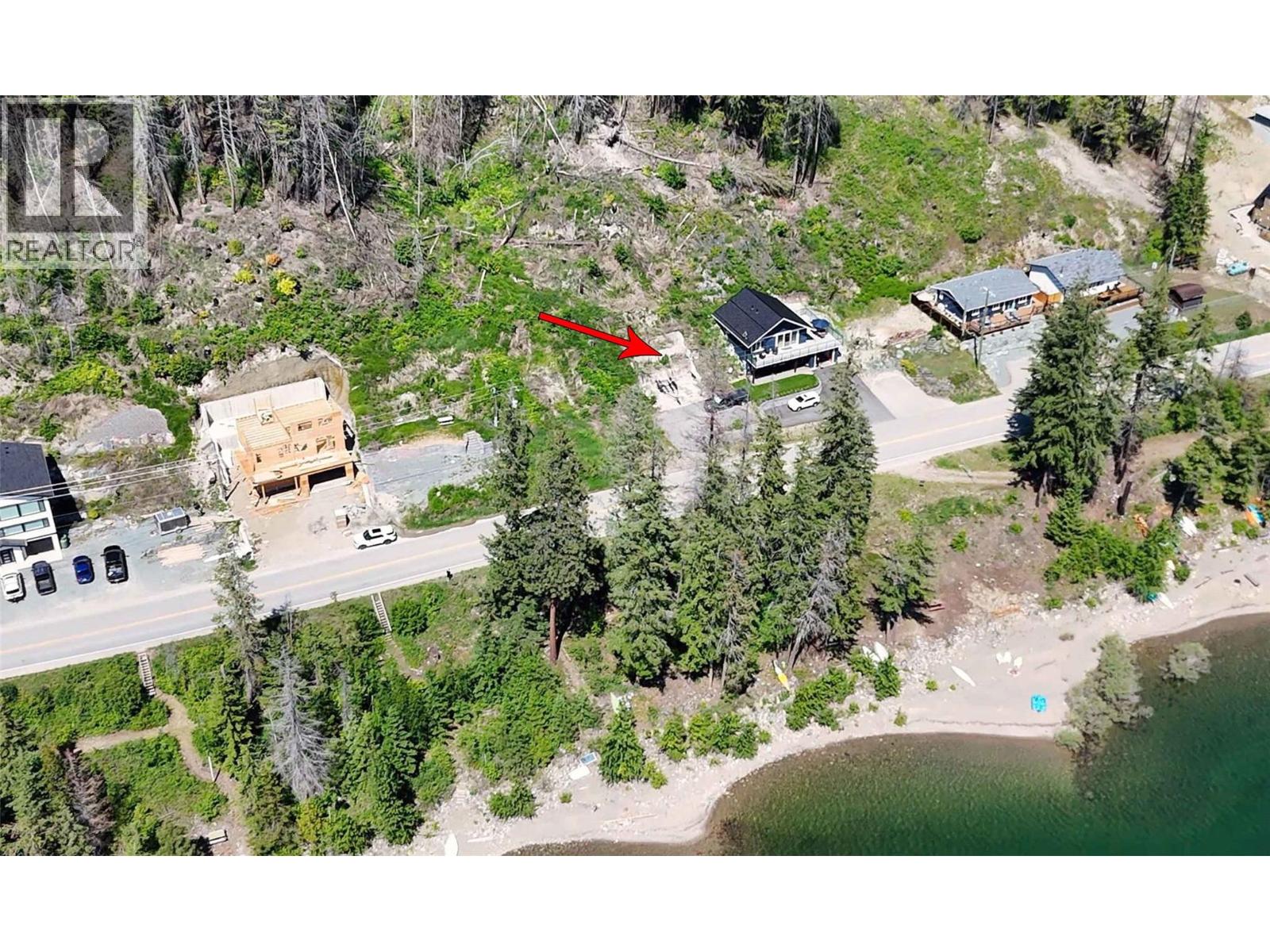 5185 Squilax Anglemont Road, Celista, British Columbia  V0E 1M6 - Photo 3 - 10390856