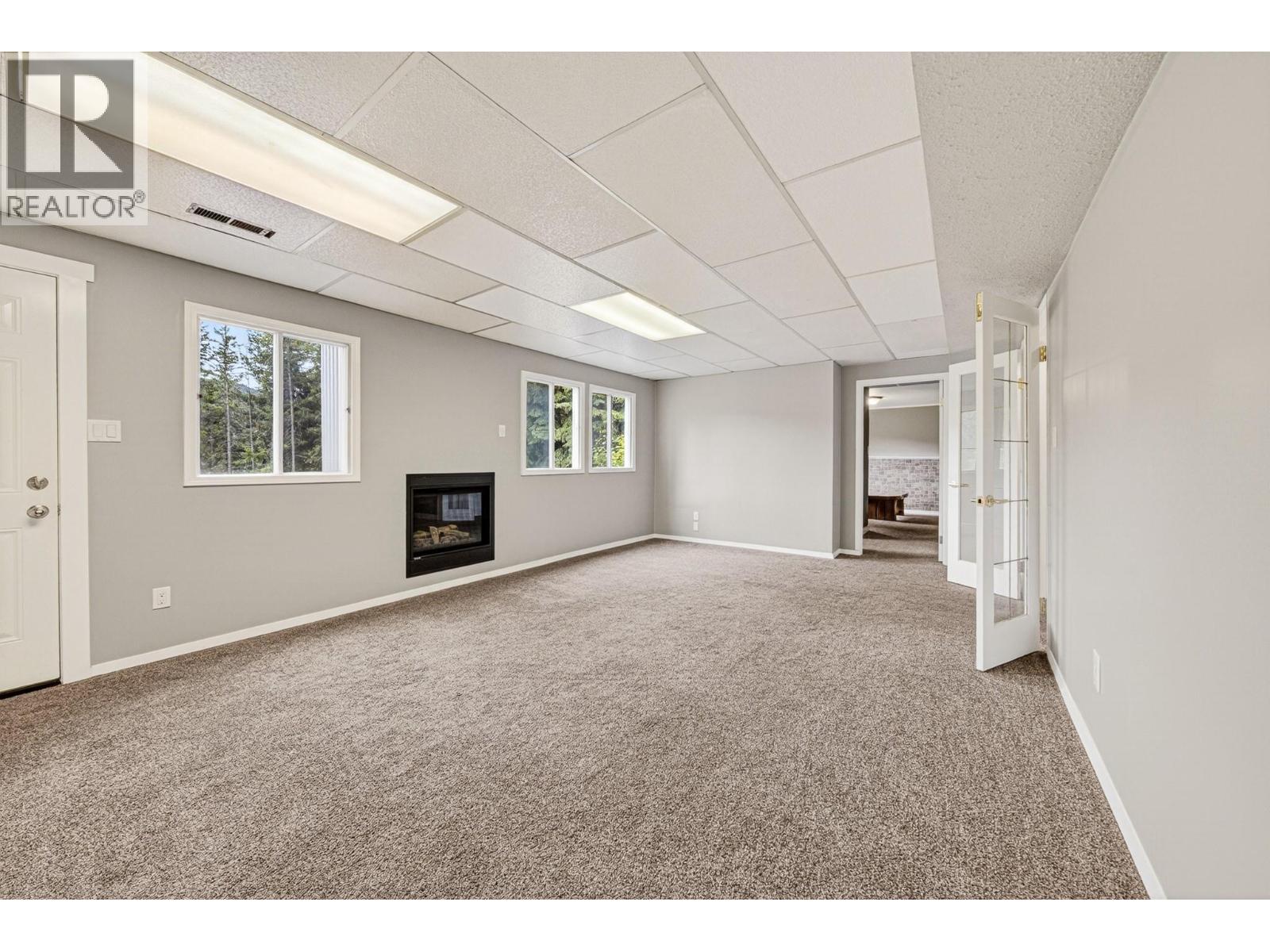 910 Alpine Way, Elkford, British Columbia  V0B 1H0 - Photo 42 - 10389724