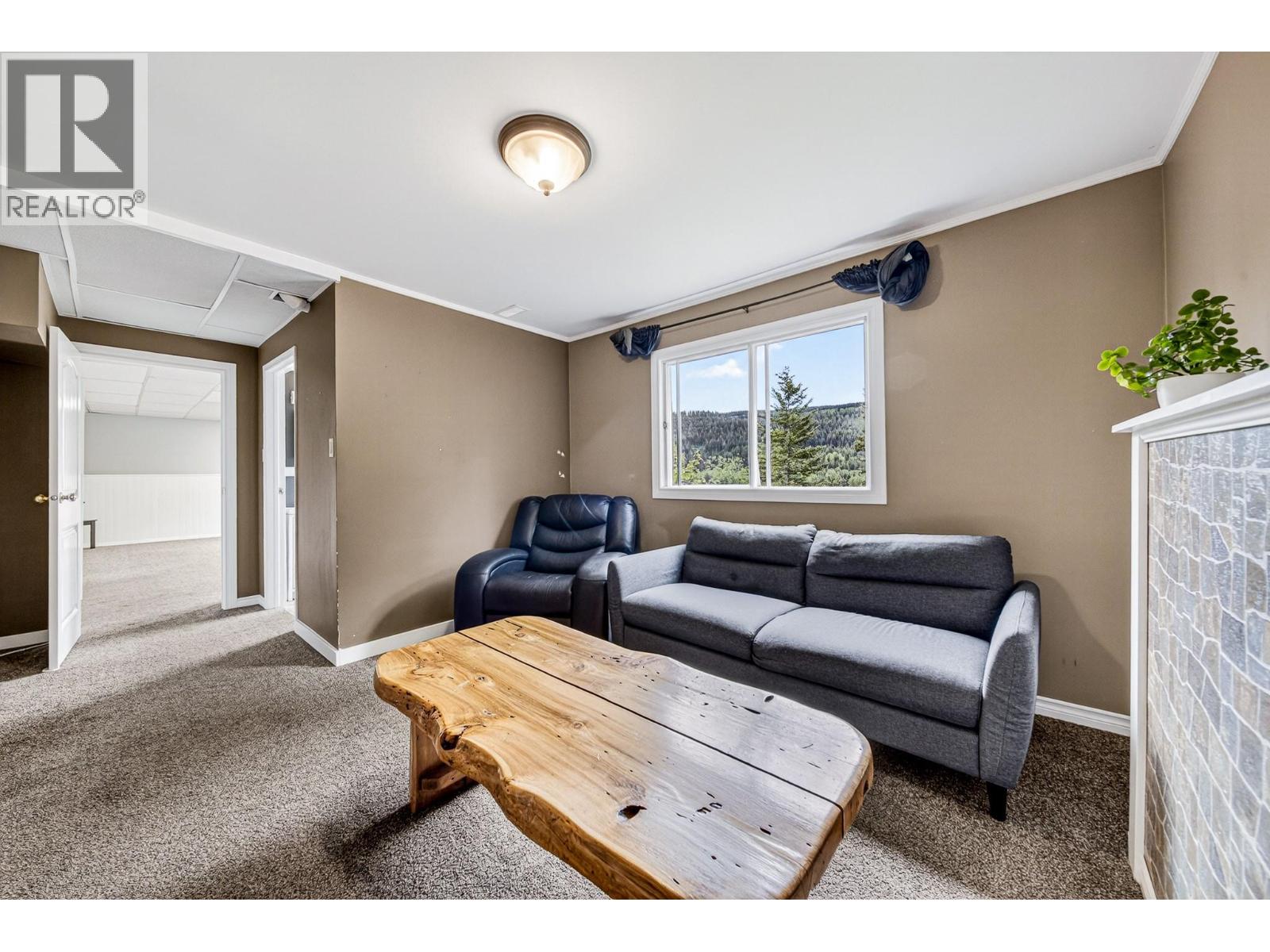 910 Alpine Way, Elkford, British Columbia  V0B 1H0 - Photo 45 - 10389724