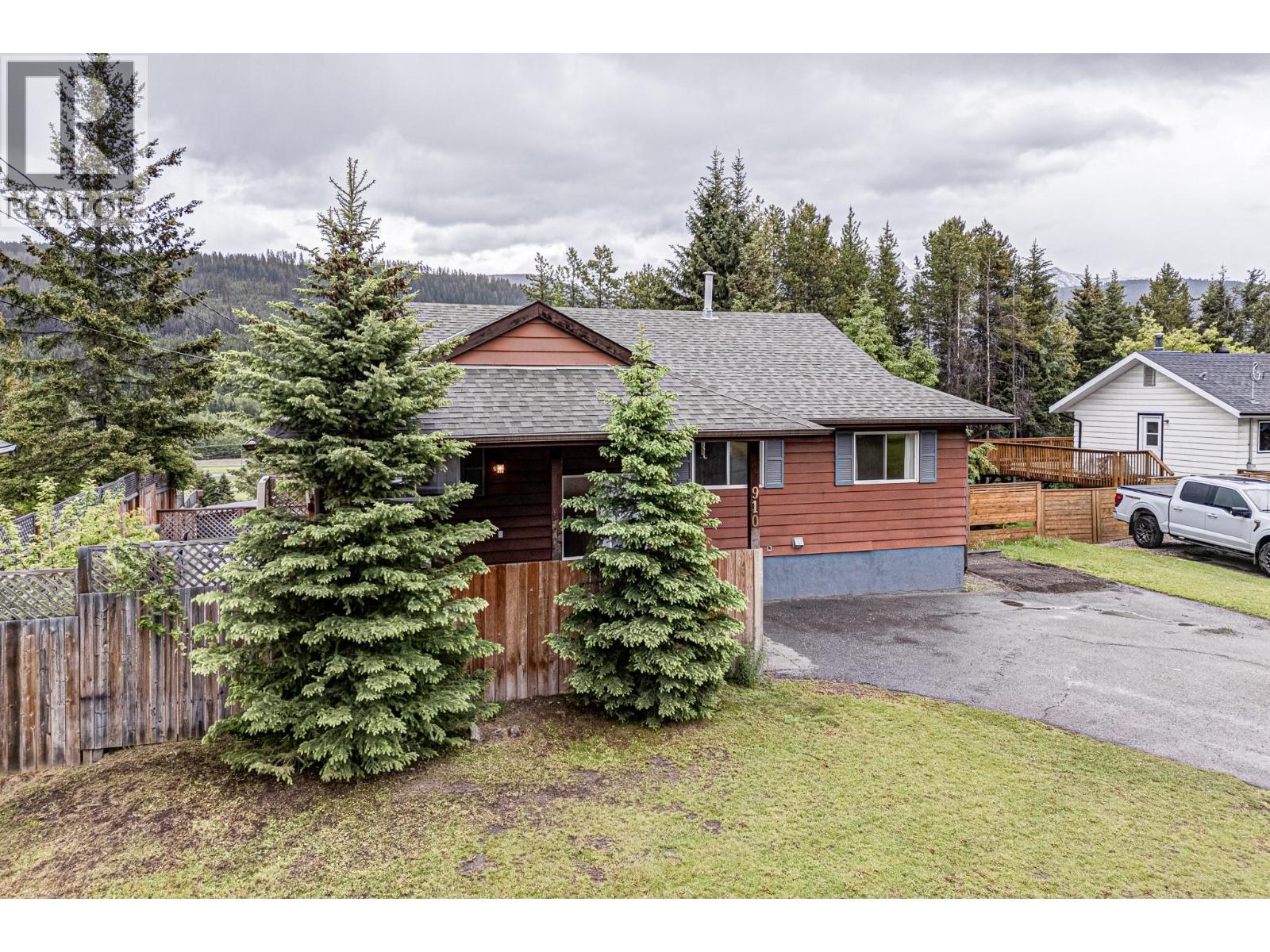 910 Alpine Way, Elkford, British Columbia  V0B 1H0 - Photo 68 - 10389724