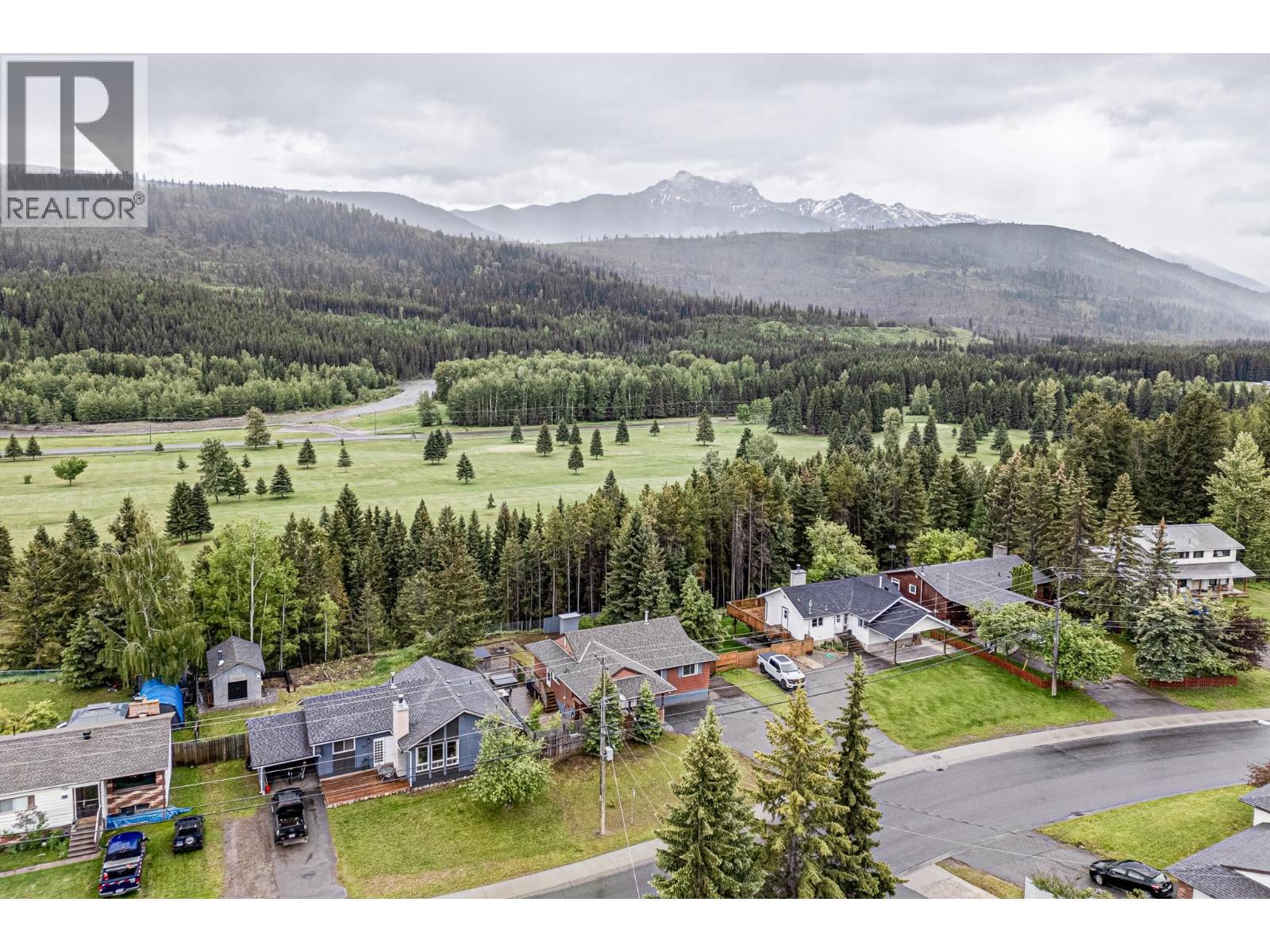 910 Alpine Way, Elkford, British Columbia  V0B 1H0 - Photo 78 - 10389724