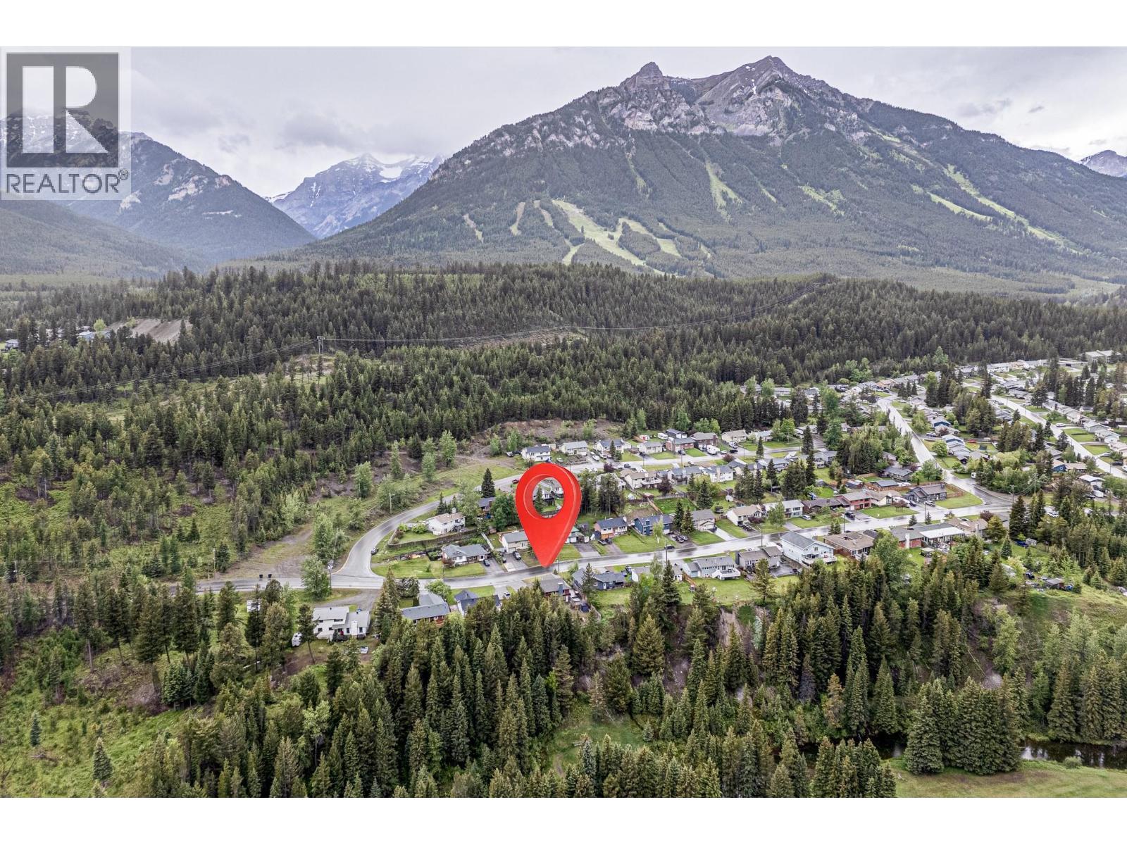 910 Alpine Way, Elkford, British Columbia  V0B 1H0 - Photo 82 - 10389724