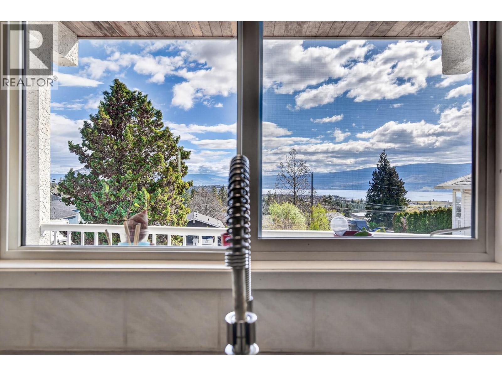 3716 Salloum Road, West Kelowna, British Columbia  V4T 1E5 - Photo 27 - 10391579