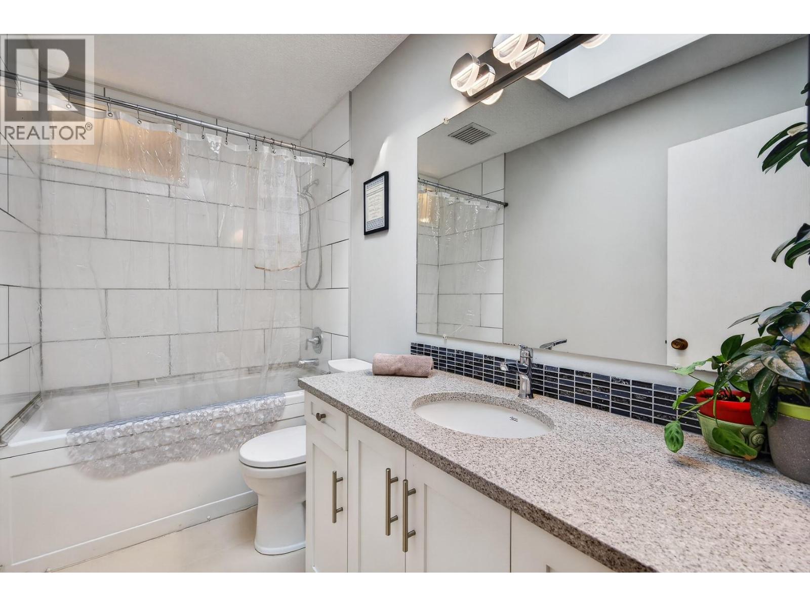 3716 Salloum Road, West Kelowna, British Columbia  V4T 1E5 - Photo 39 - 10391579