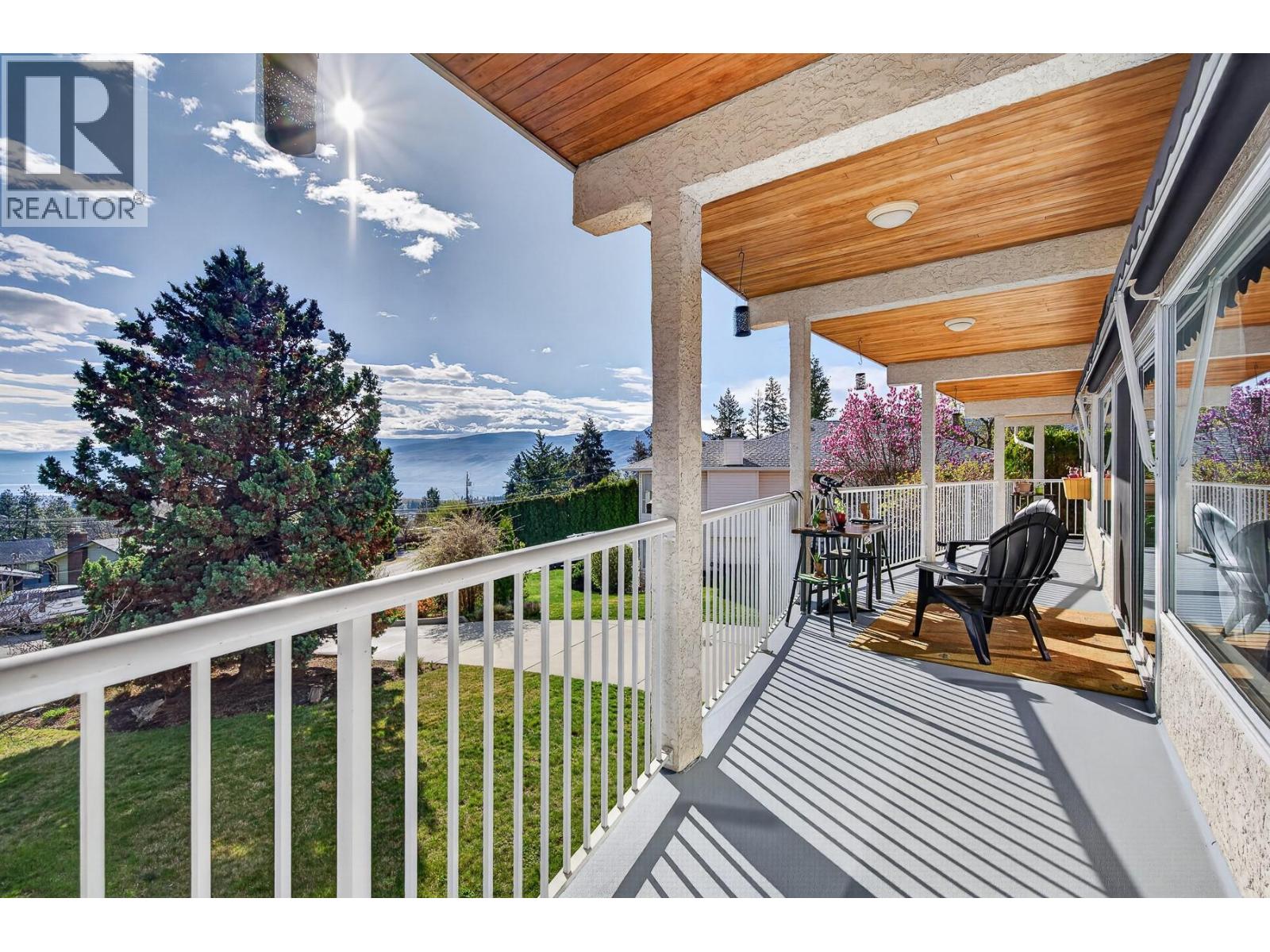 3716 Salloum Road, West Kelowna, British Columbia  V4T 1E5 - Photo 6 - 10391579