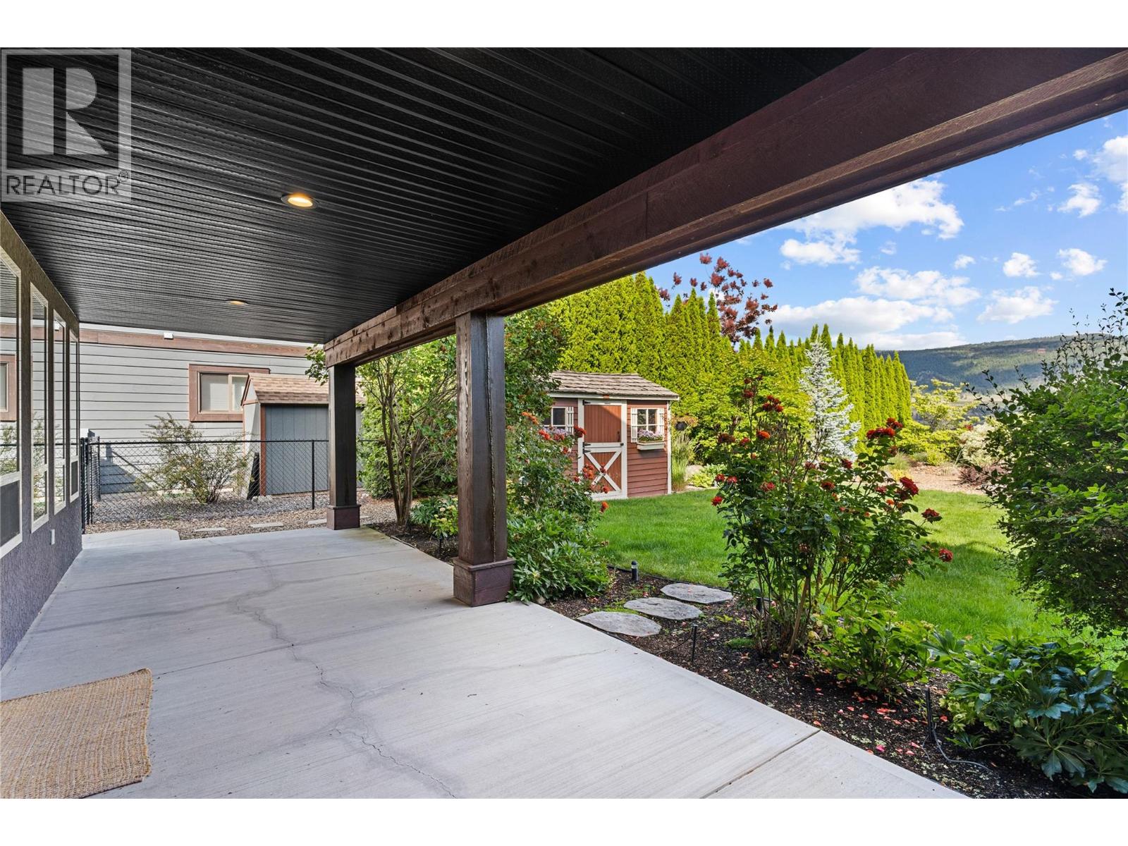 12977 East Ridge Drive, Lake Country, British Columbia  V4V 2R2 - Photo 39 - 10391571