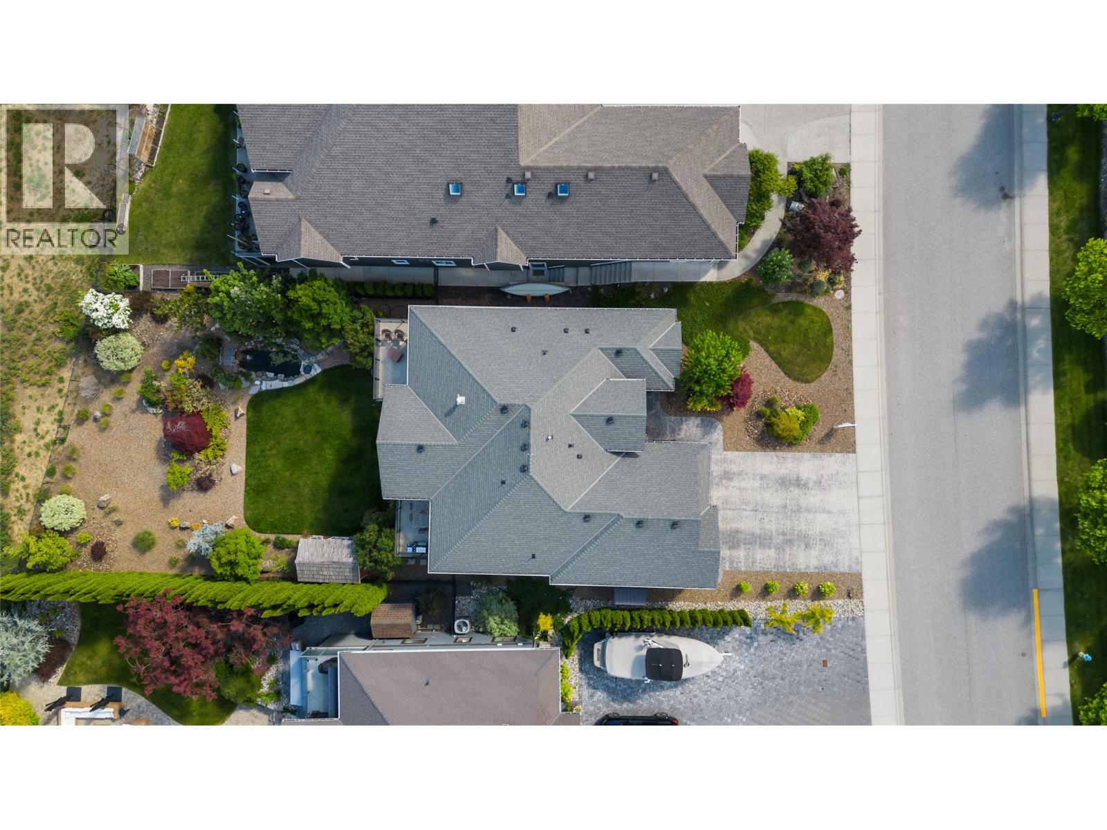 12977 East Ridge Drive, Lake Country, British Columbia  V4V 2R2 - Photo 56 - 10391571