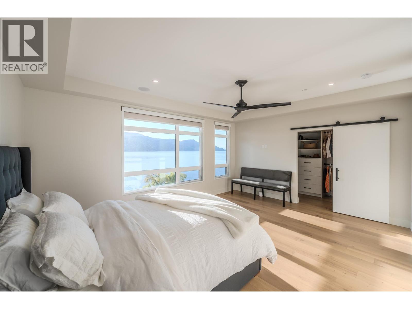 6007 Princess Street, Peachland, British Columbia  V0H 1X7 - Photo 10 - 10391574