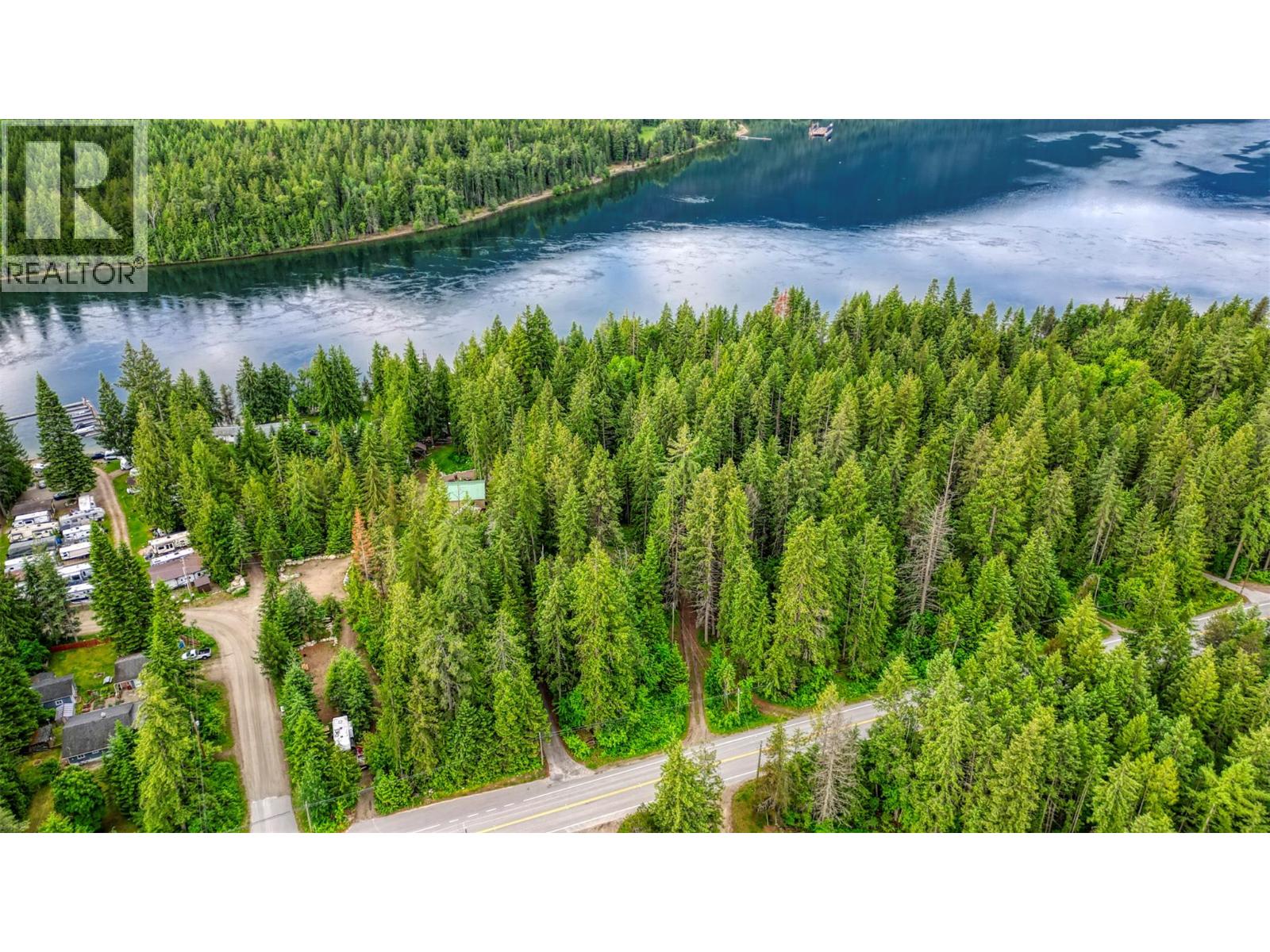 7022 Highway 3a, Balfour, British Columbia  V1L 6R9 - Photo 5 - 10387069