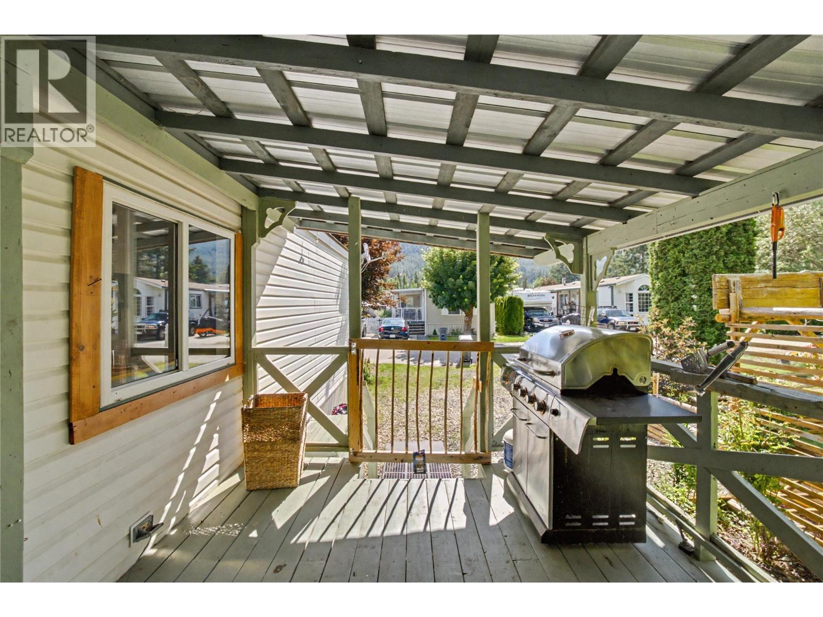 2930 Brown Road Unit# 23, Salmon Arm, British Columbia  V1E 4M1 - Photo 32 - 10389804
