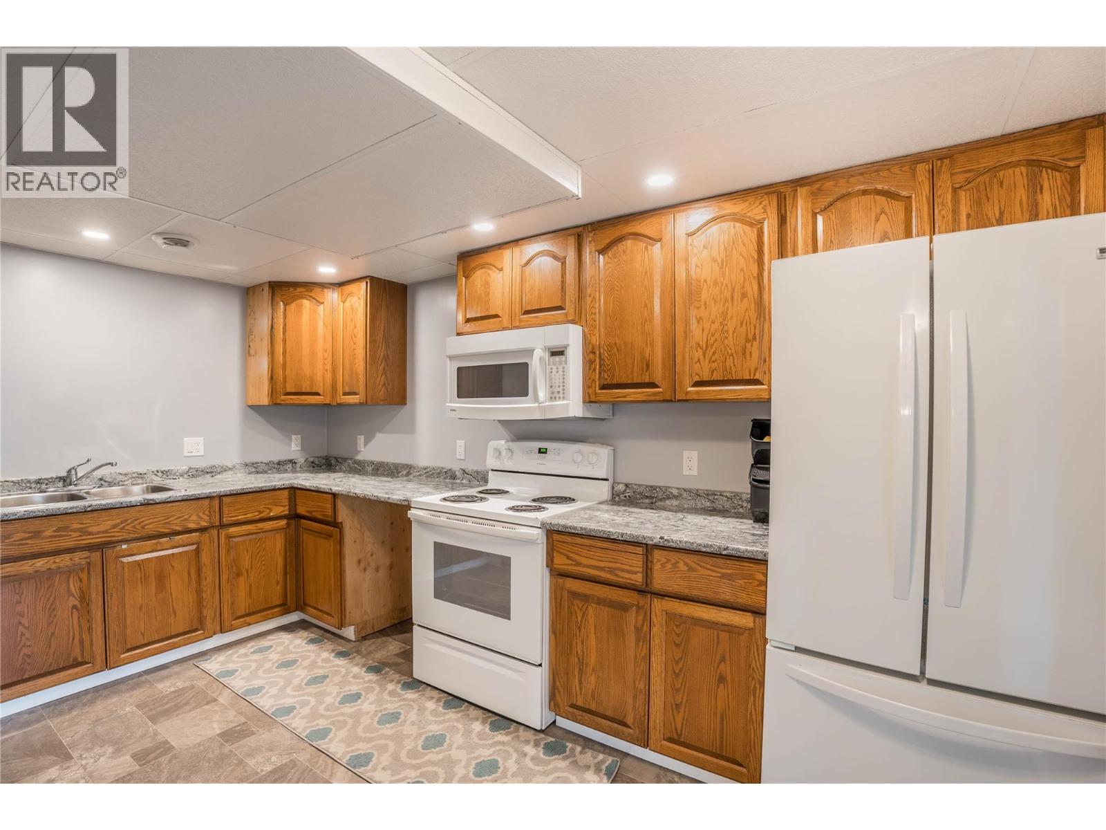 12595 Taylor Place, Summerland, British Columbia  V0H 1Z8 - Photo 33 - 10391455