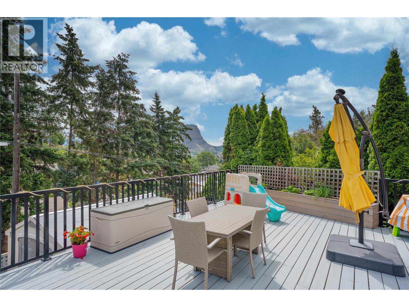 12595 Taylor Place, Summerland, British Columbia  V0H 1Z8 - Photo 4 - 10391455