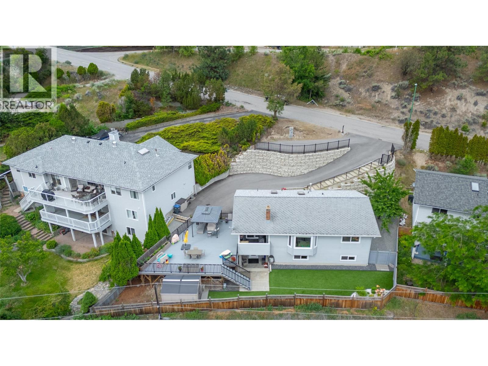 12595 Taylor Place, Summerland, British Columbia  V0H 1Z8 - Photo 5 - 10391455