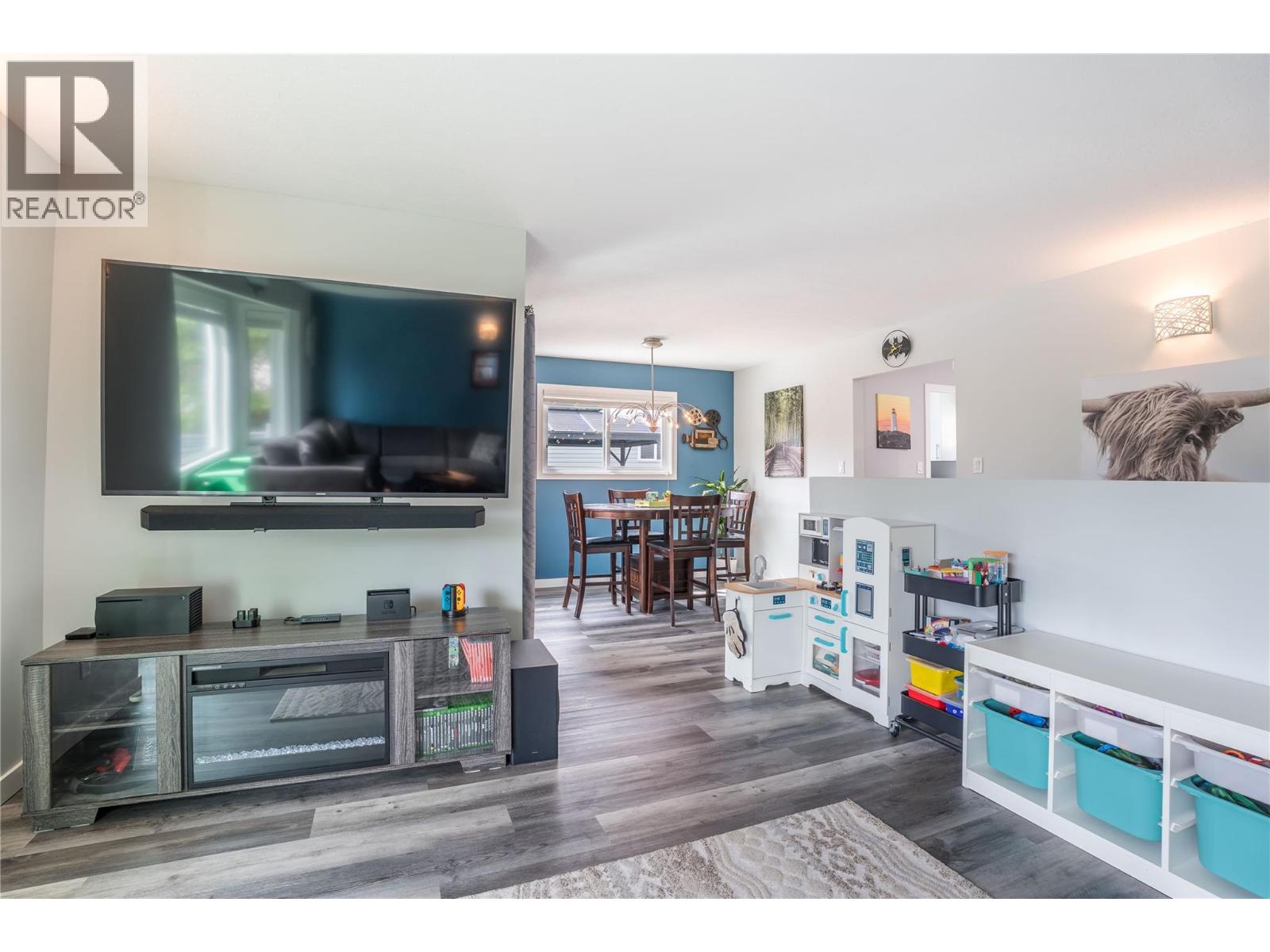 12595 Taylor Place, Summerland, British Columbia  V0H 1Z8 - Photo 8 - 10391455